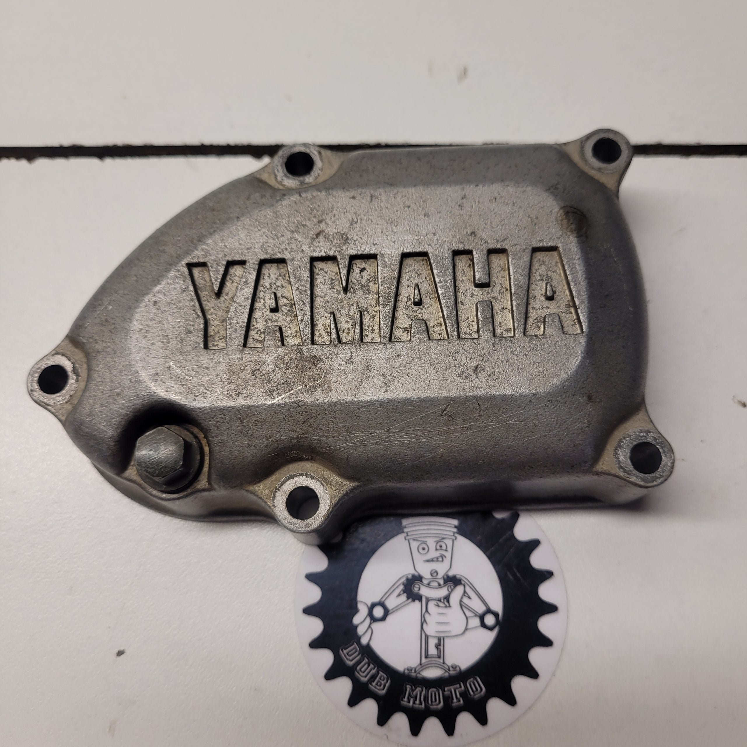 couvercle yamaha 250 yz 1997