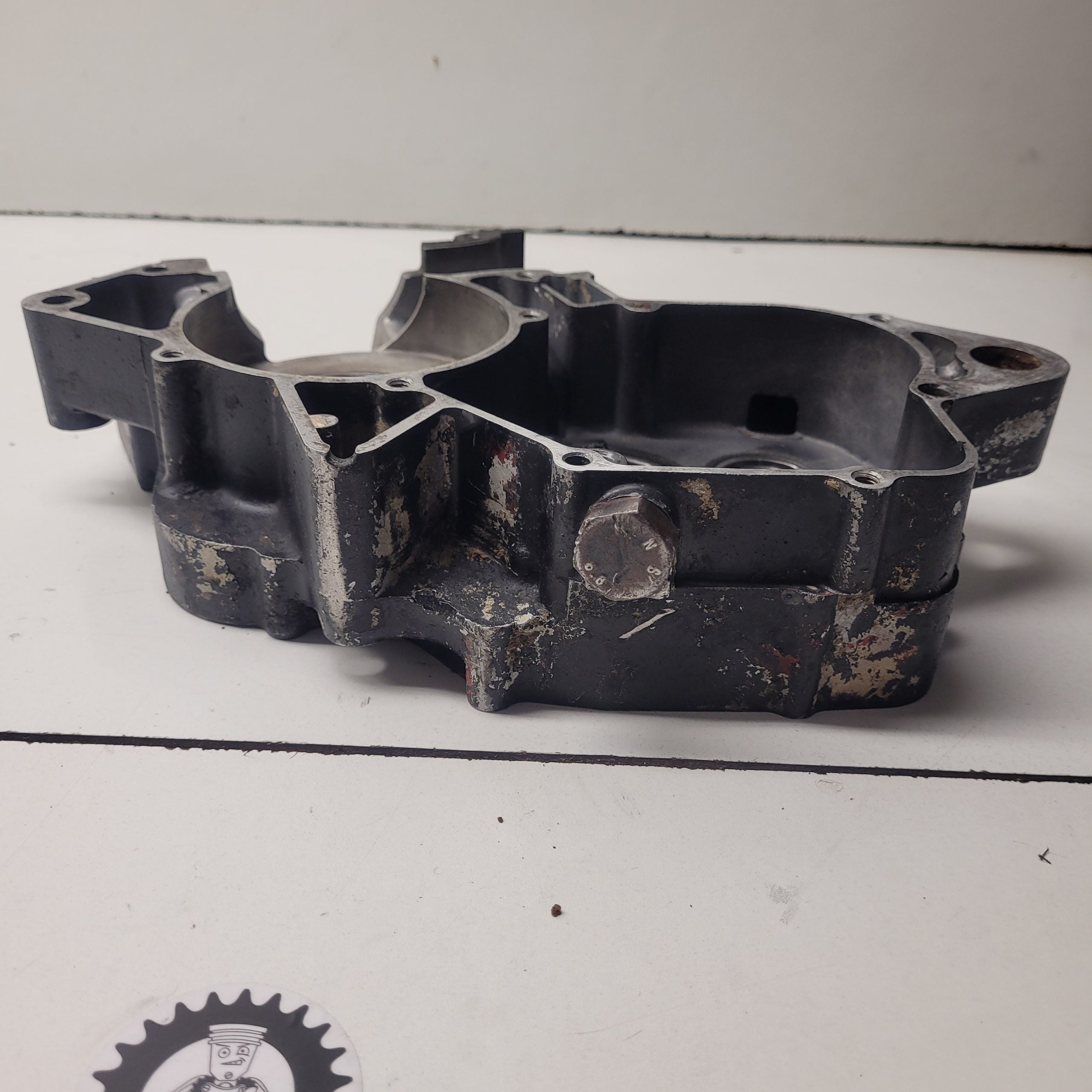 carter moteur droit honda 125 cr 1989-3
