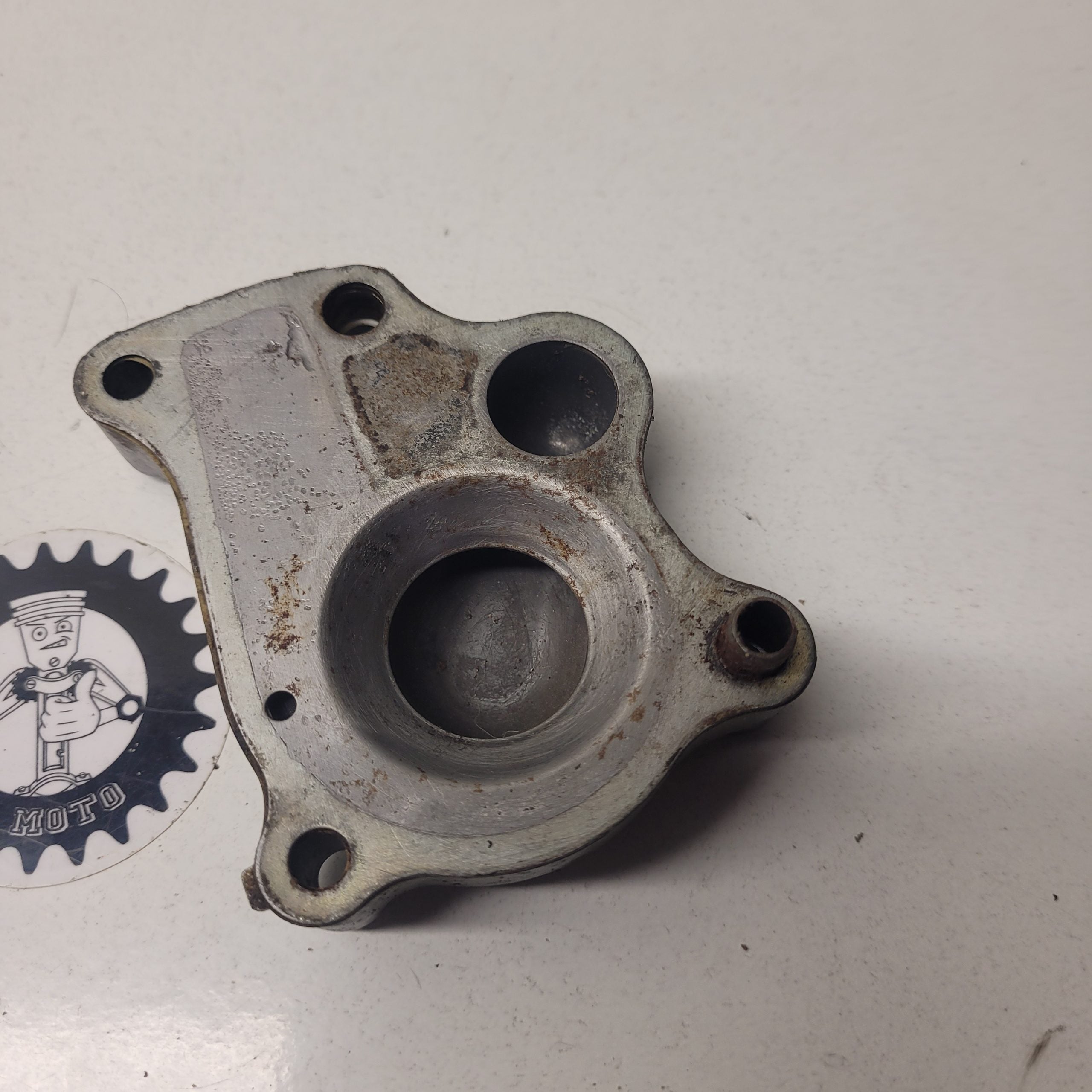 carter pompe a eau honda 250 cr 2000