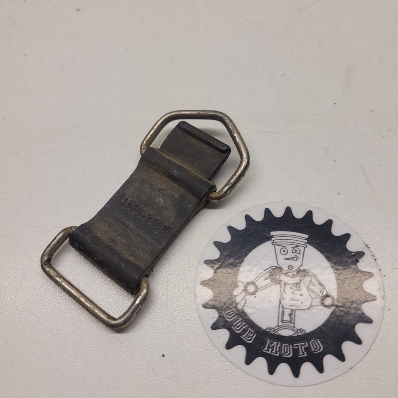 fixation réservoir suzuki 125 rm 1990-1