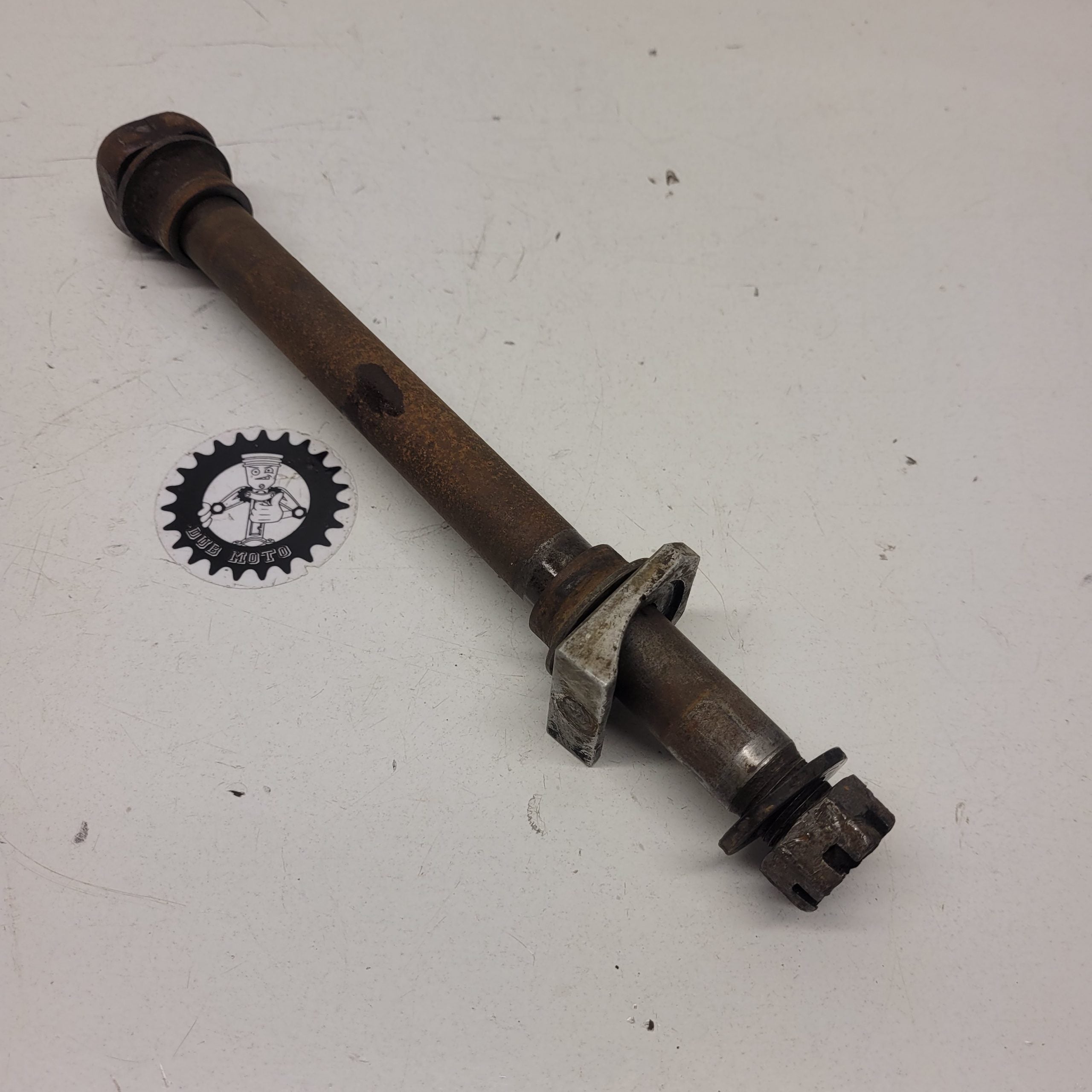 axe roue arrière suzuki 125 rm 1990