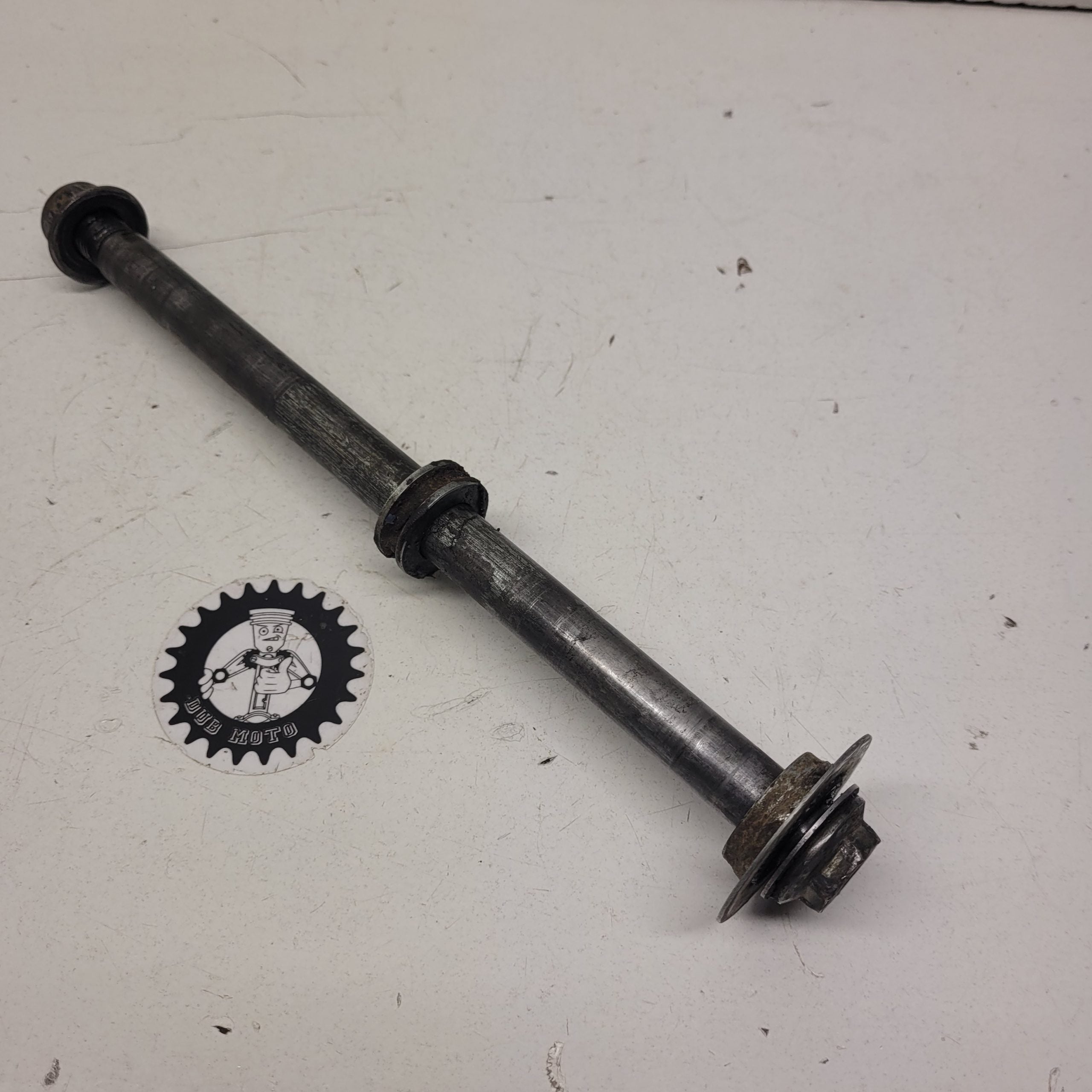 axe roue arrière suzuki ts 250 x 1986