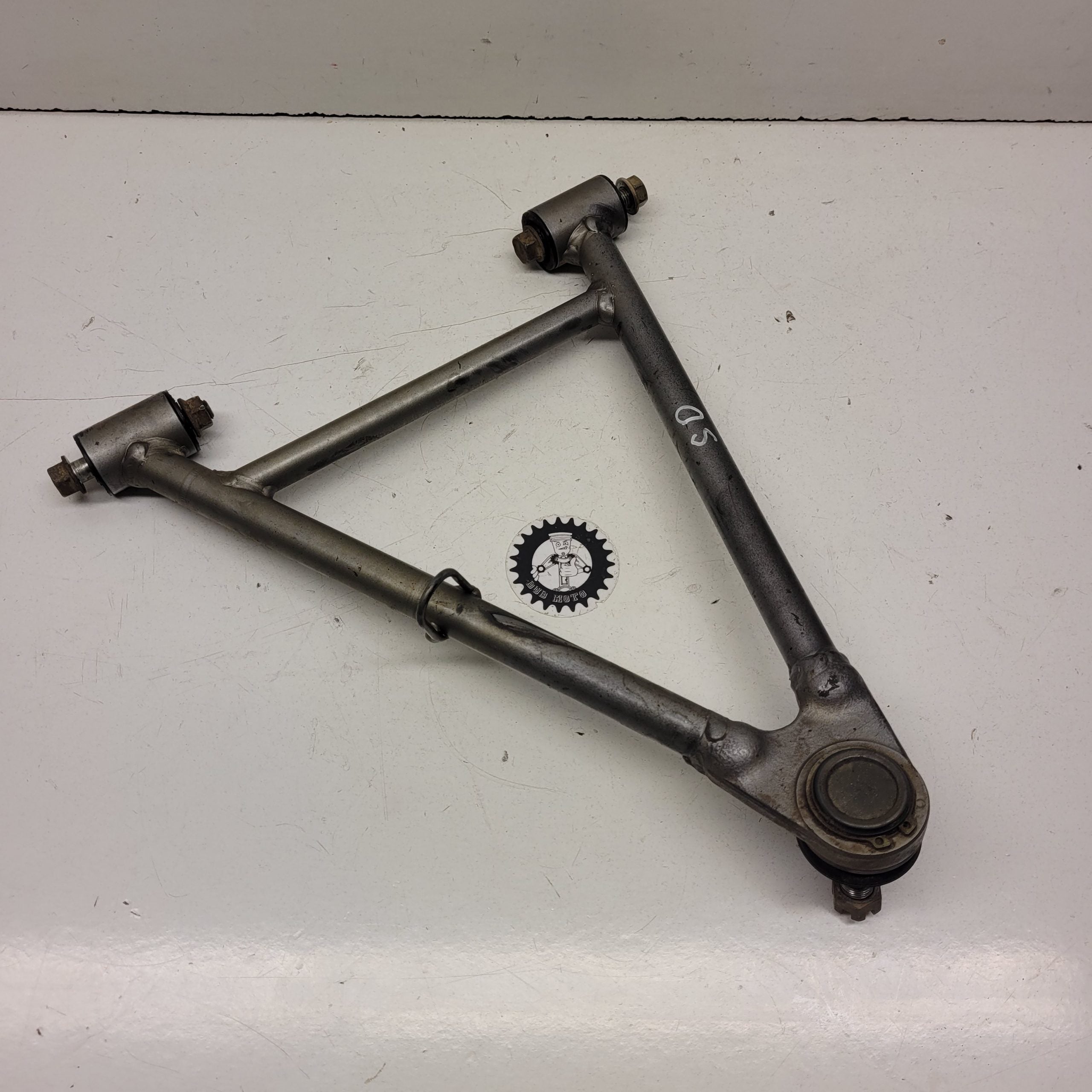 triangle supérieur droit kawasaki 700 kfx