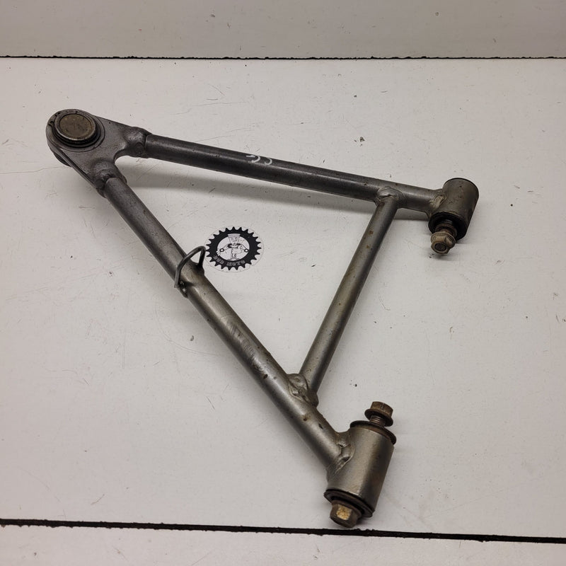 triangle supérieur gauche kawasaki 700 kfx-2