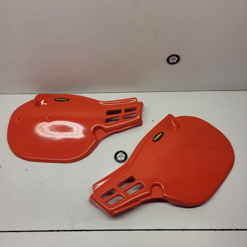 plastique latéral neuf maier honda 250 cr 1984-1