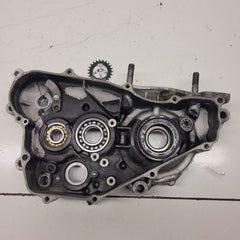 carter moteur droit en l'état honda 250 cr 1984-1