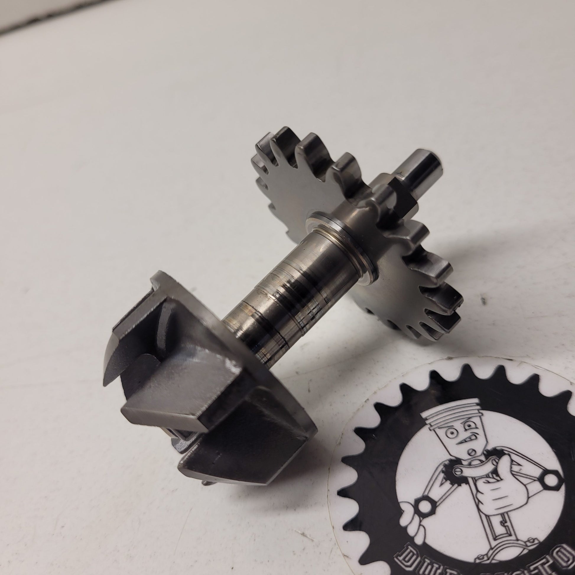 axe de pompe a eau honda 250 cr 1997-1