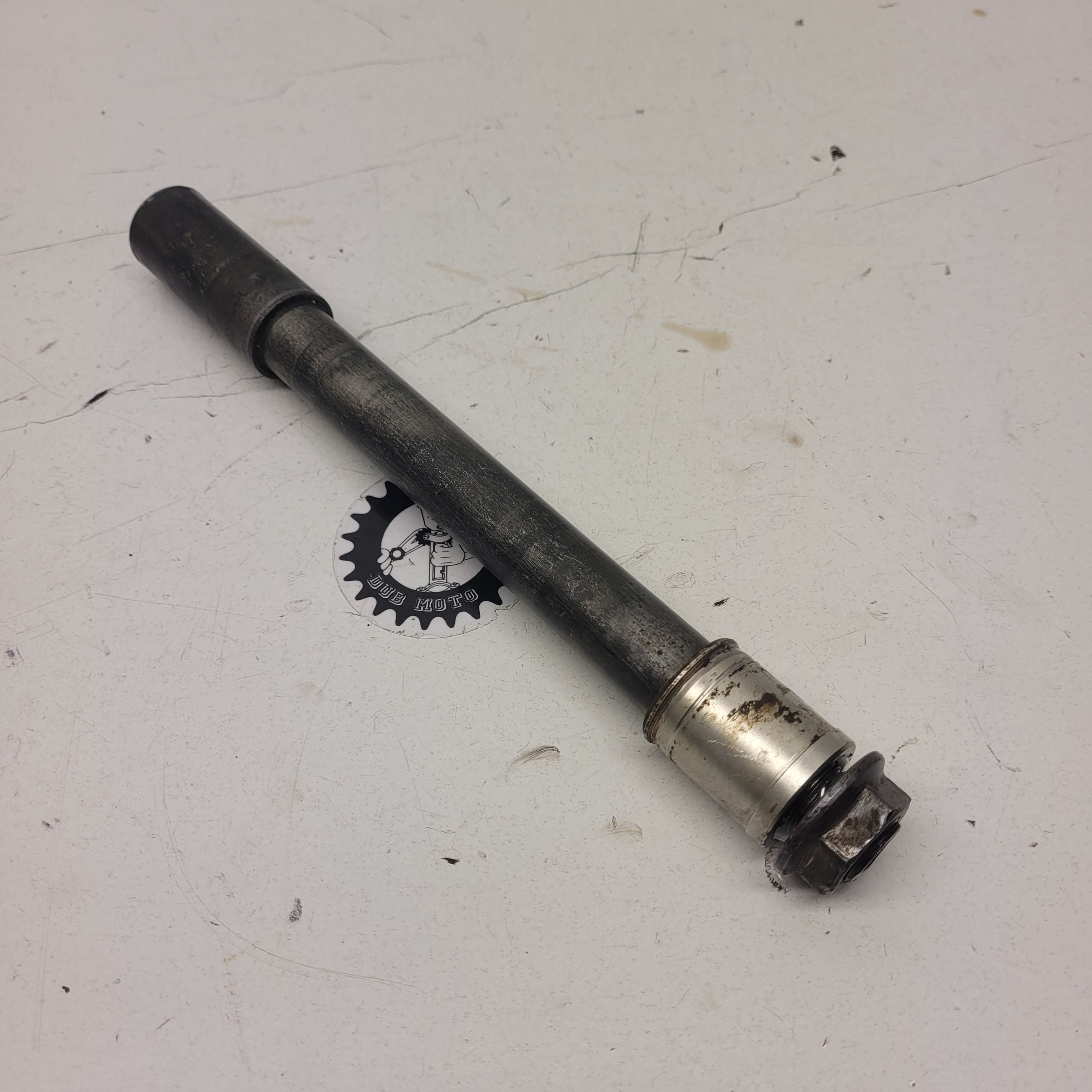 axe de roue avant honda 250 cr 1997