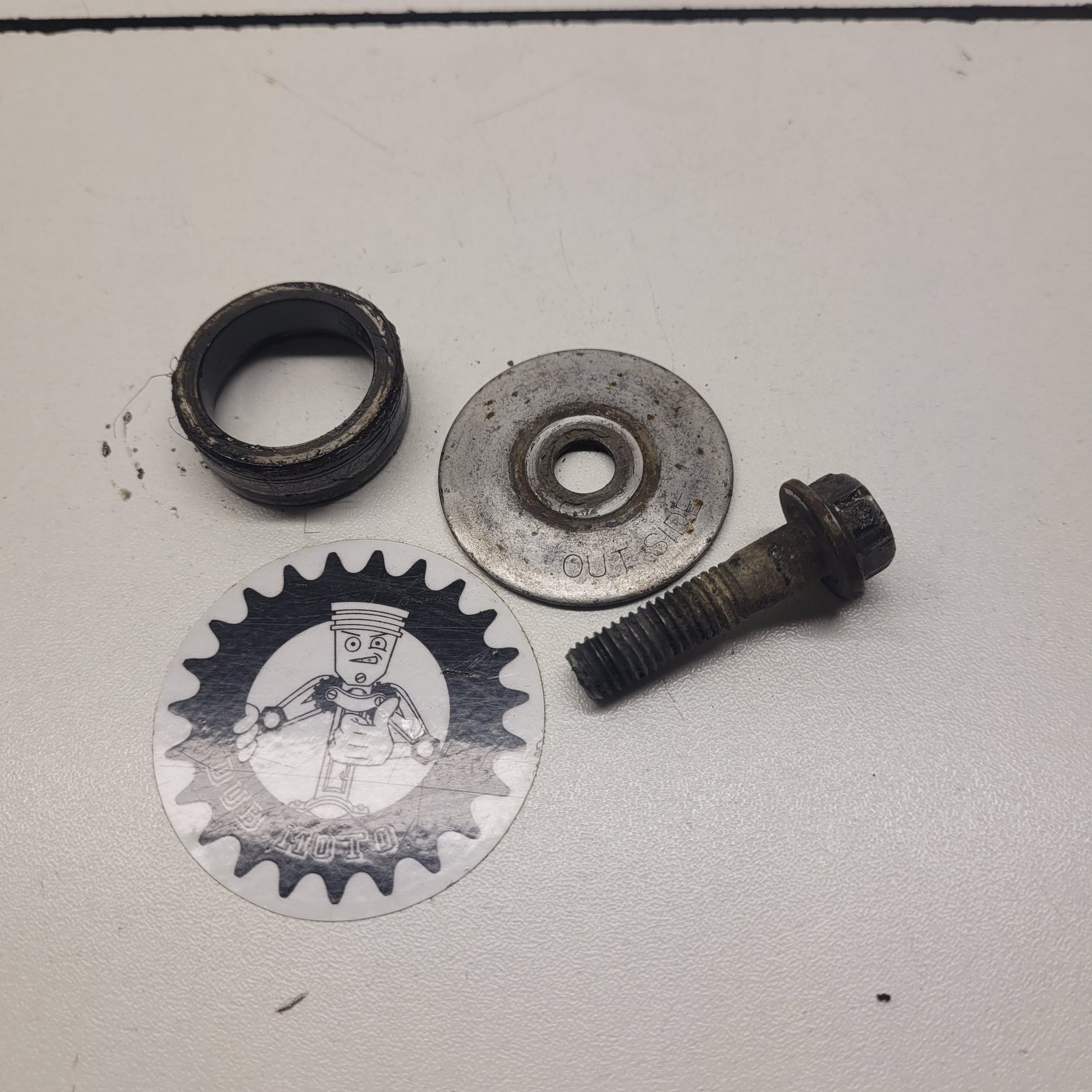 bague, vis de pignon honda 250 cr 1997-1