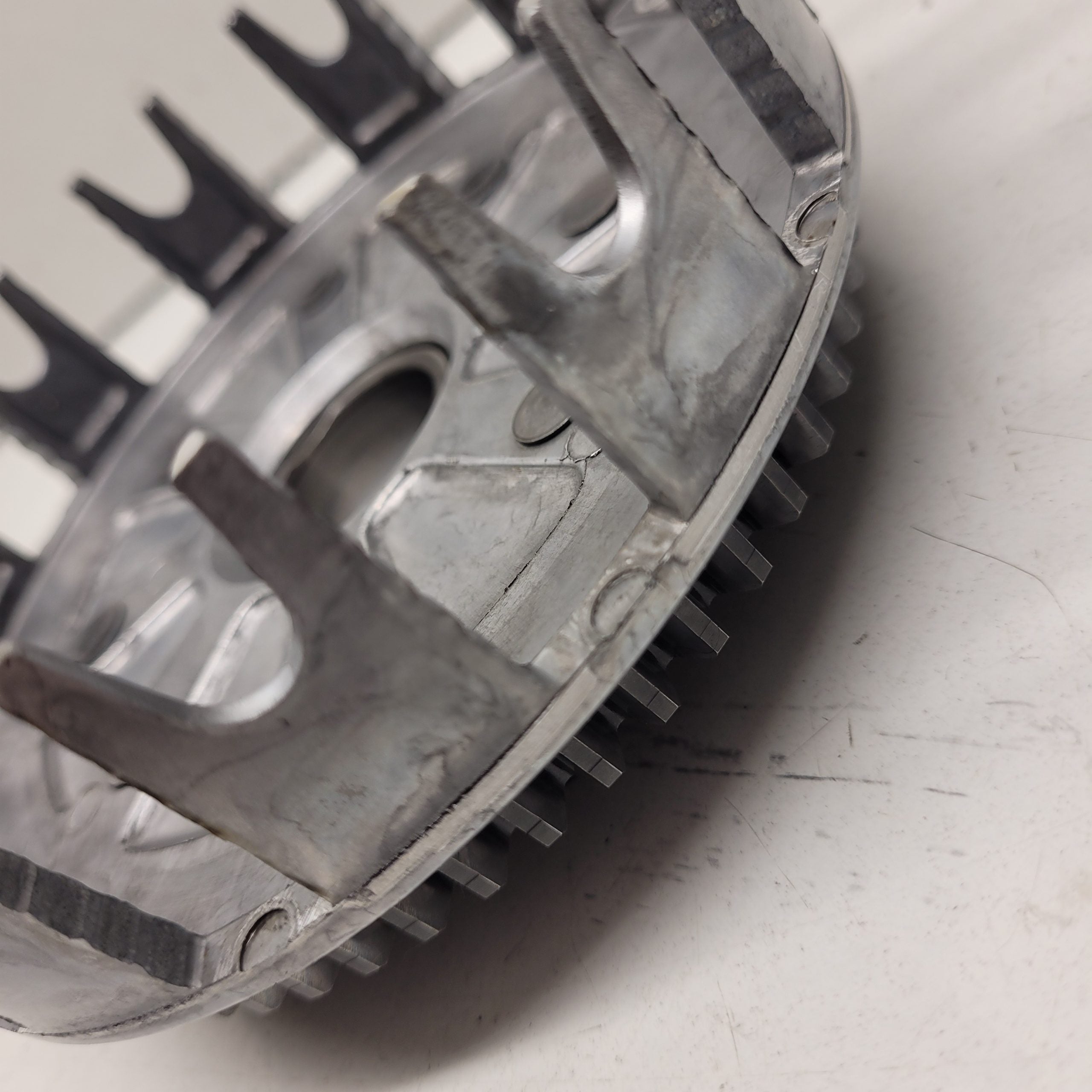 cloche embrayage suzuki 250 rm 1986