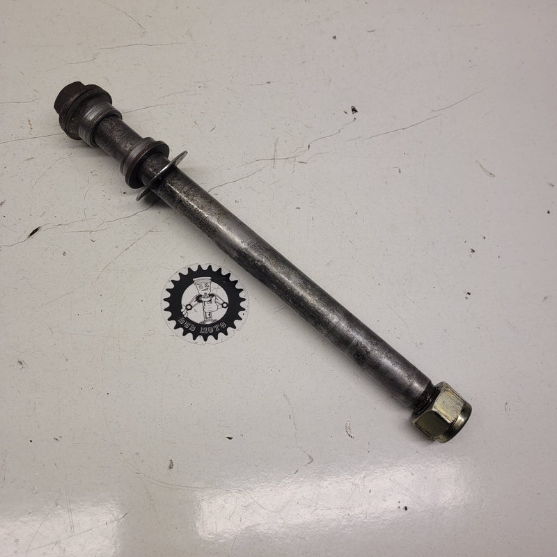 axe roue arrière suzuki 250 rm 1986-1