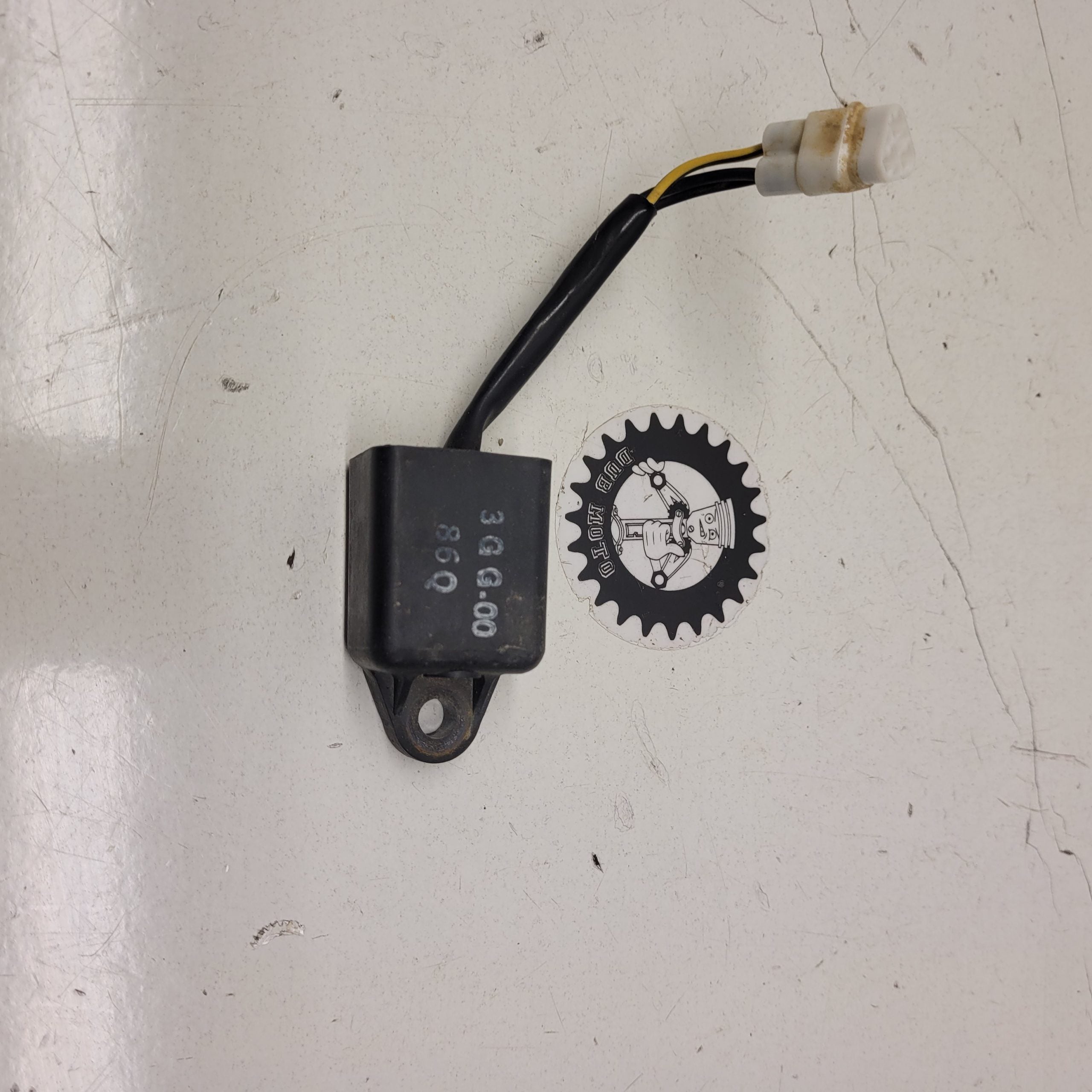 boitier elec yamaha 200 blaster 3GG-00