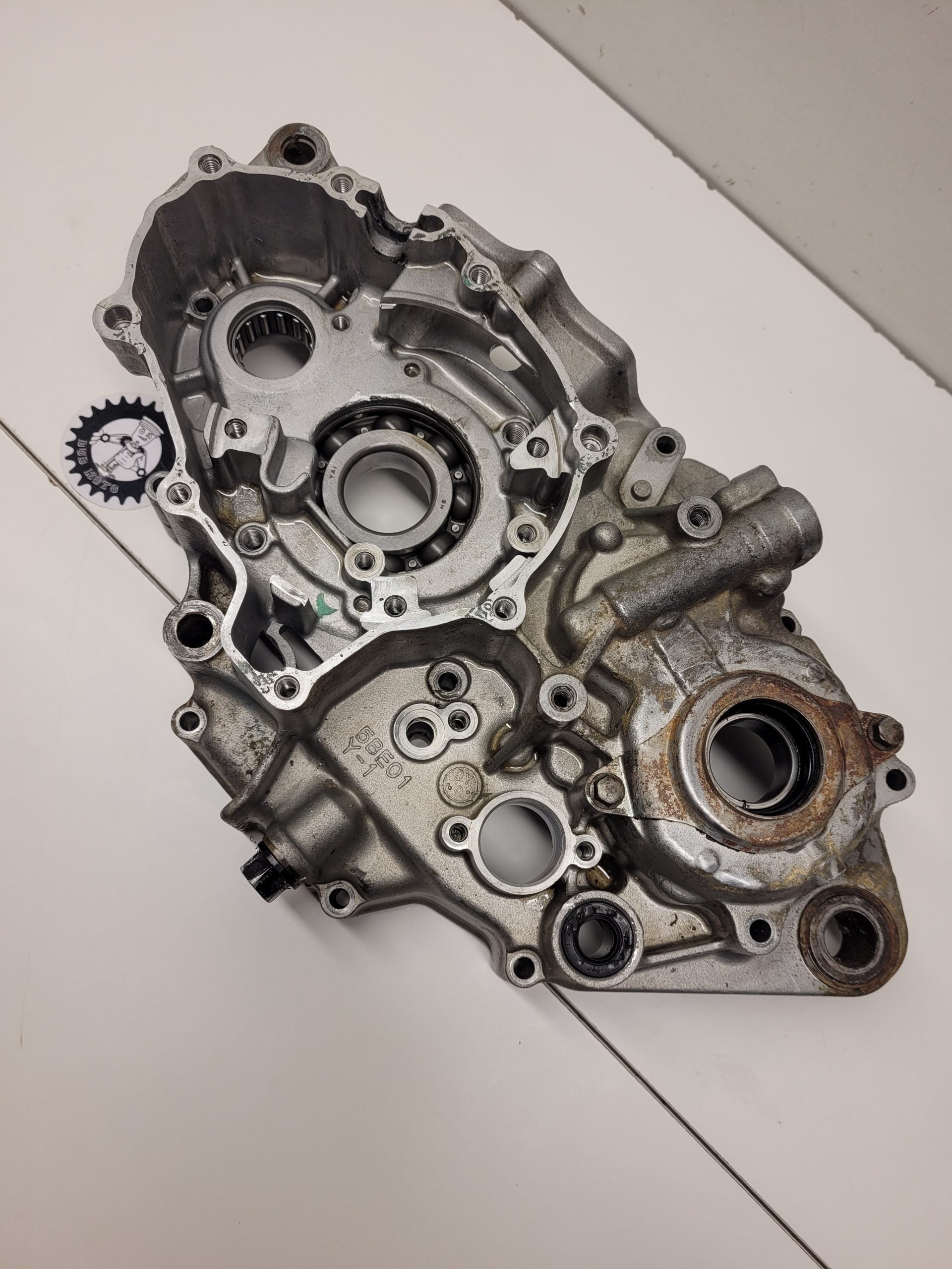 carter moteur gauche yamaha 400 wrf-1
