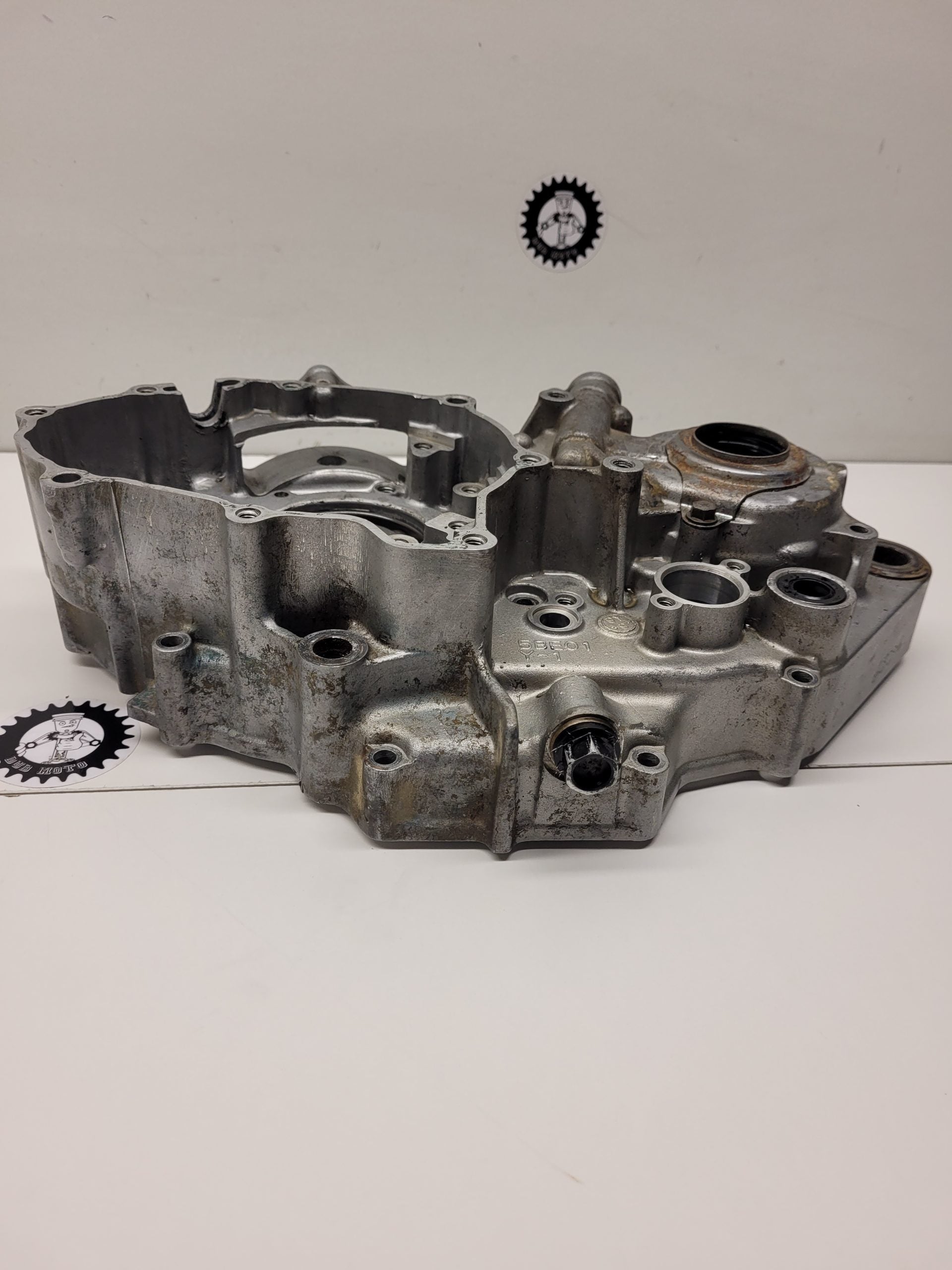 carter moteur gauche yamaha 400 wrf-2