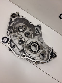 carter moteur gauche yamaha 400 wrf-4