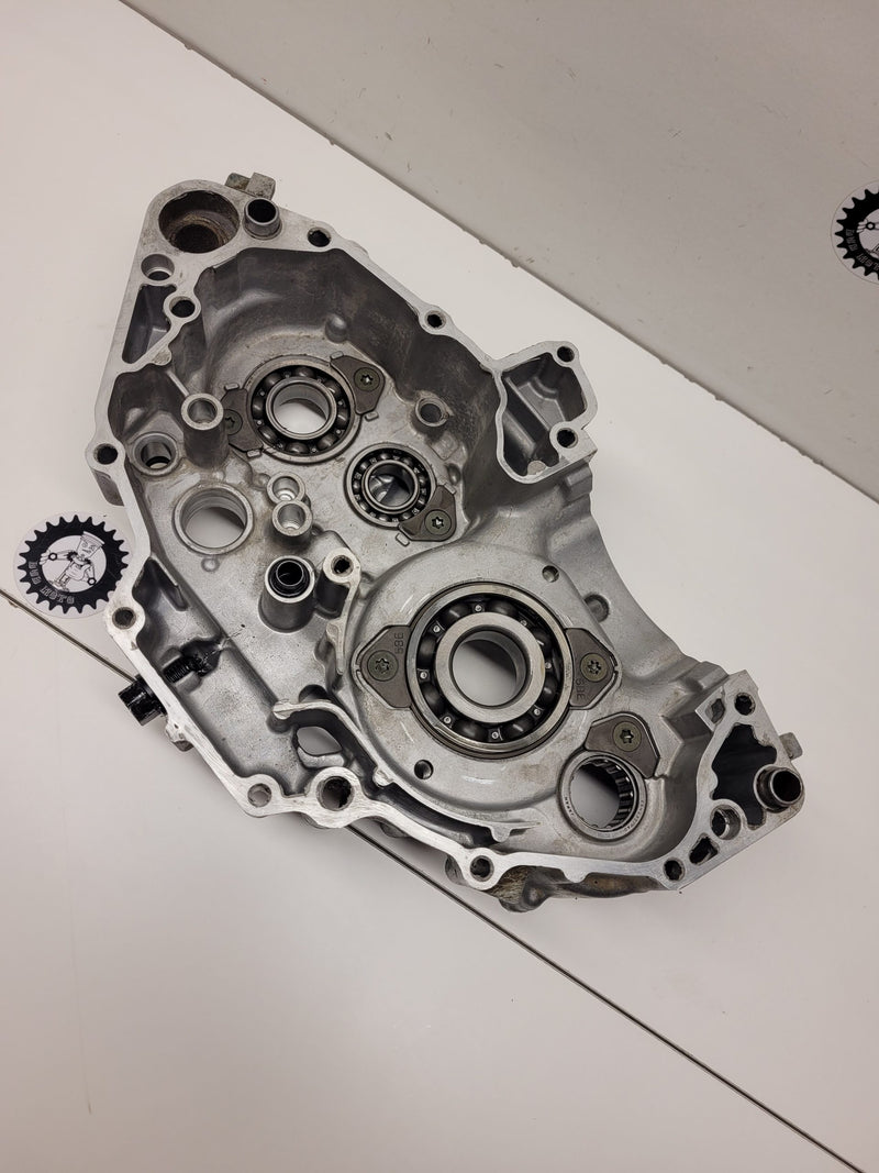 carter moteur gauche yamaha 400 wrf-4