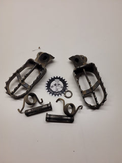 cales pieds yamaha 400 wrf-1