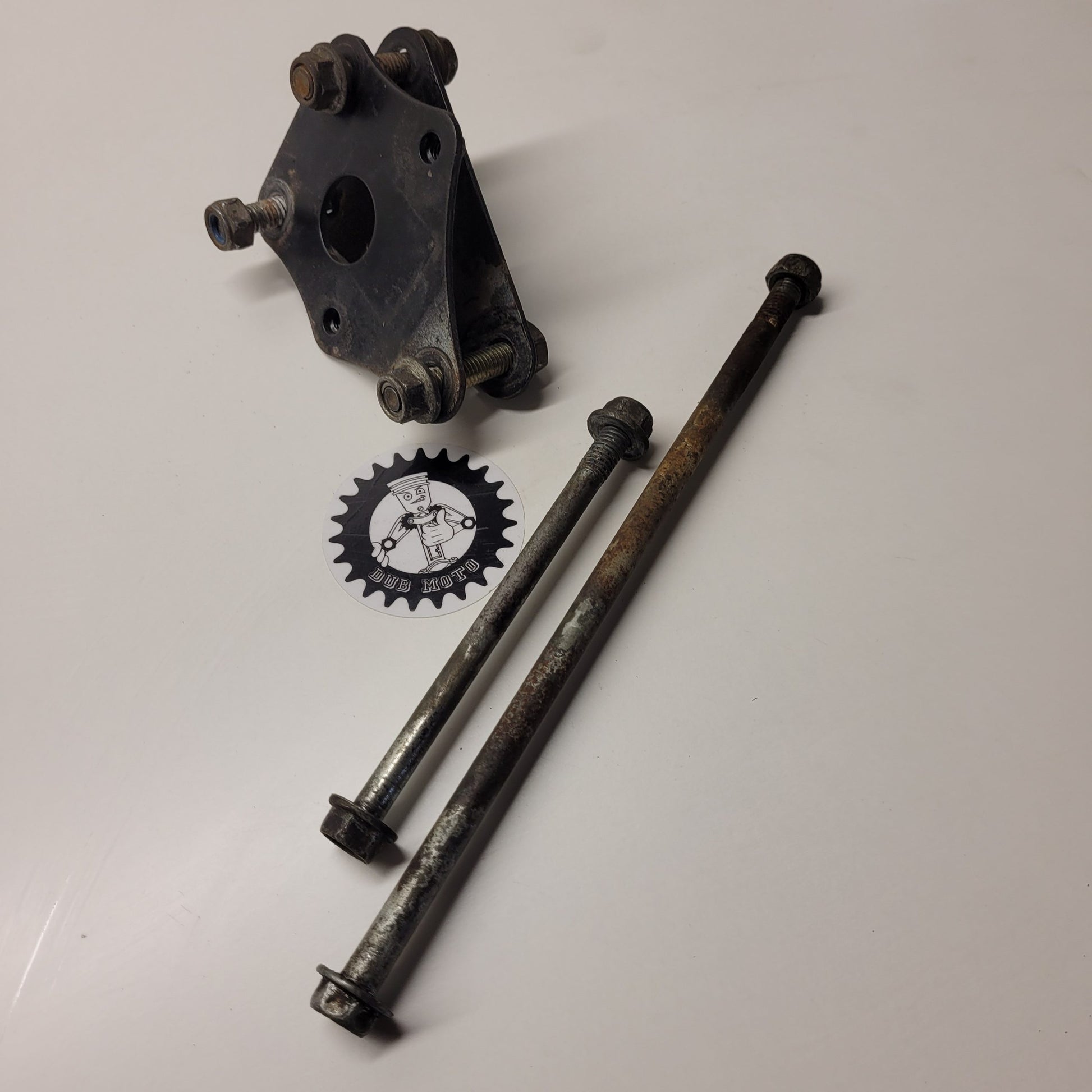 support moteur suzuki 125 tsr-1