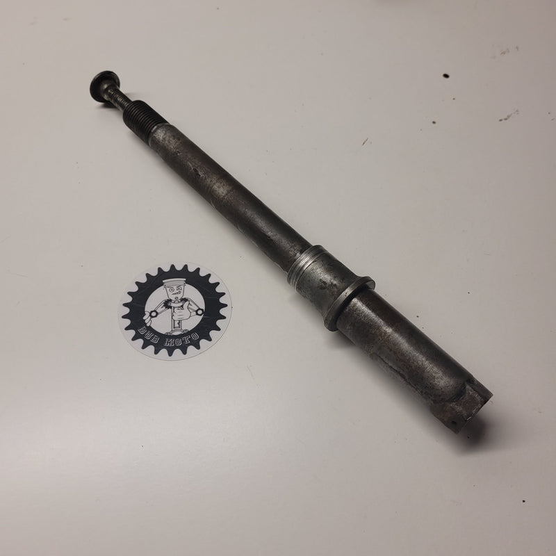 axe roue avant yamaha 250 wr 1994-1