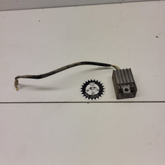 regulateur honda 250 xlr-1