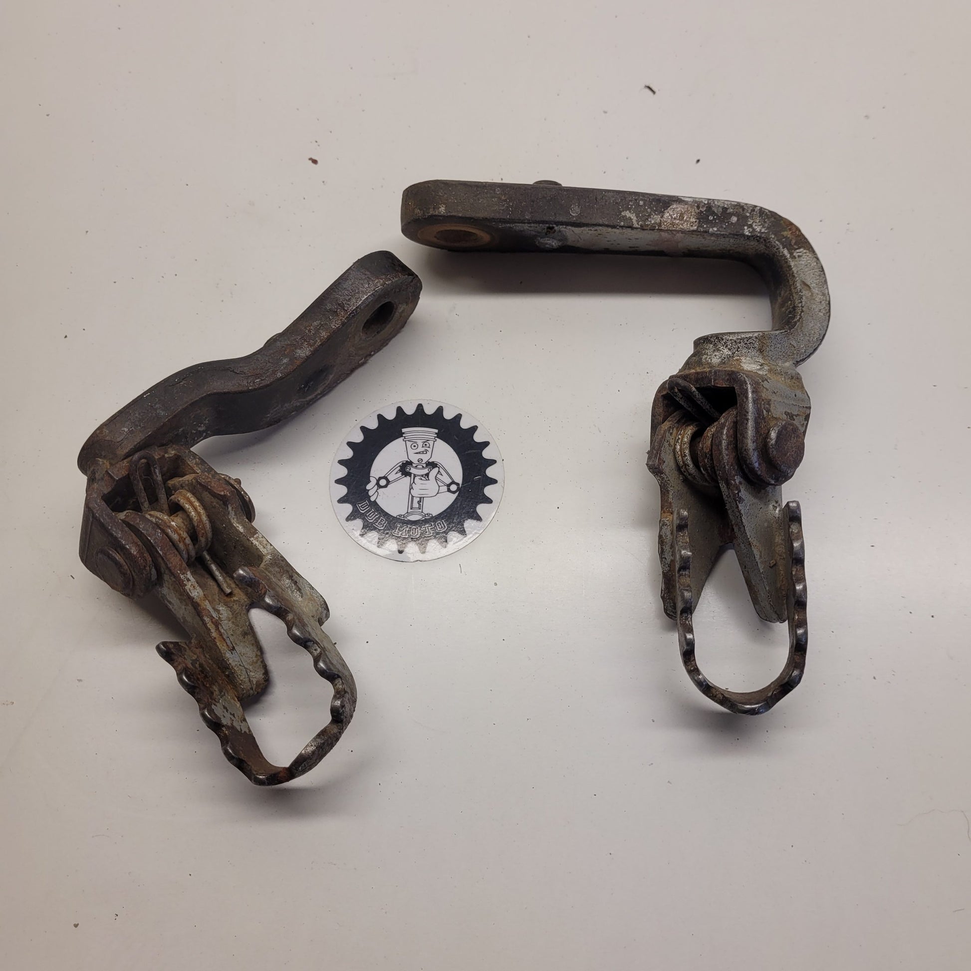cales pieds honda 250 xlr-1