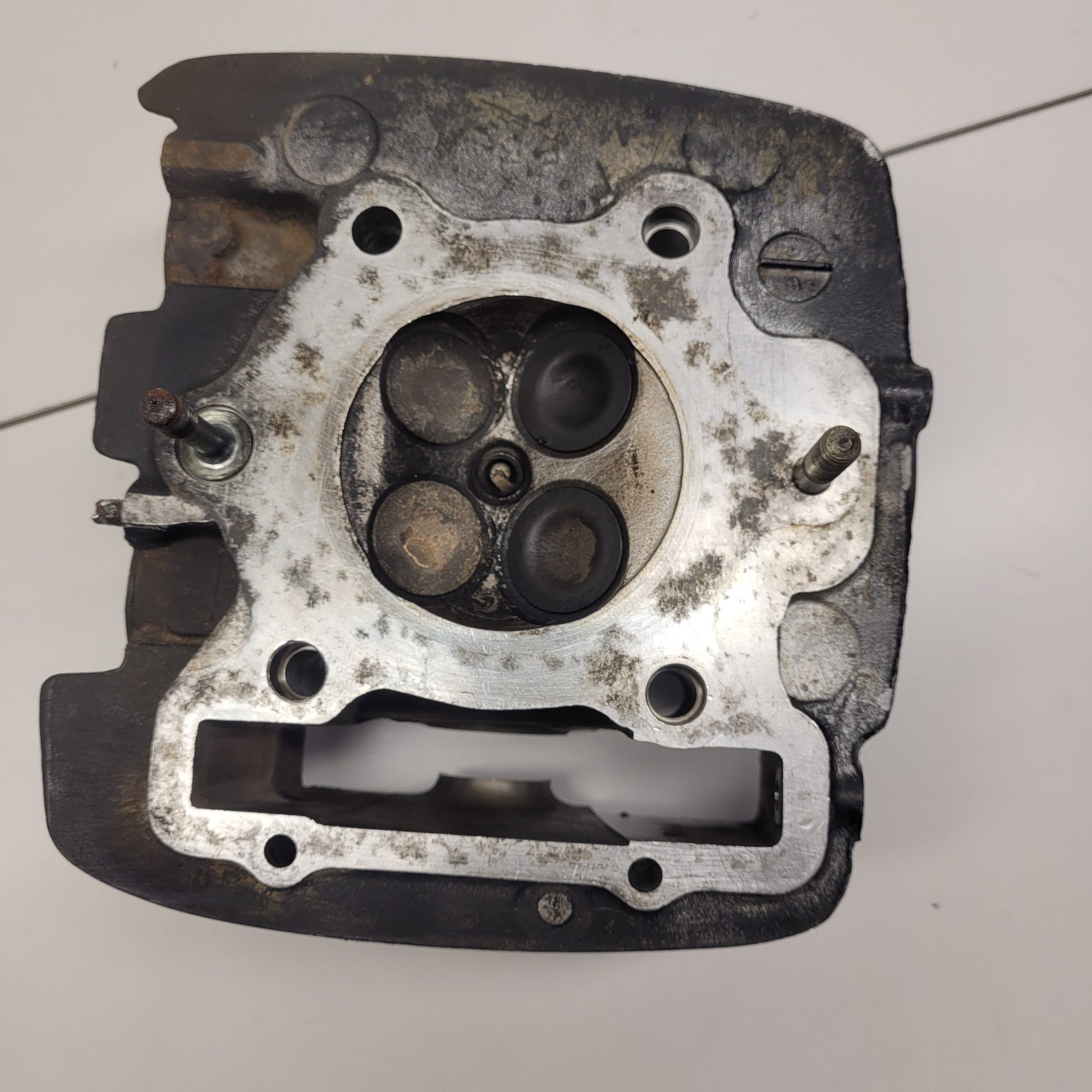 culasse honda 250 xlr-4