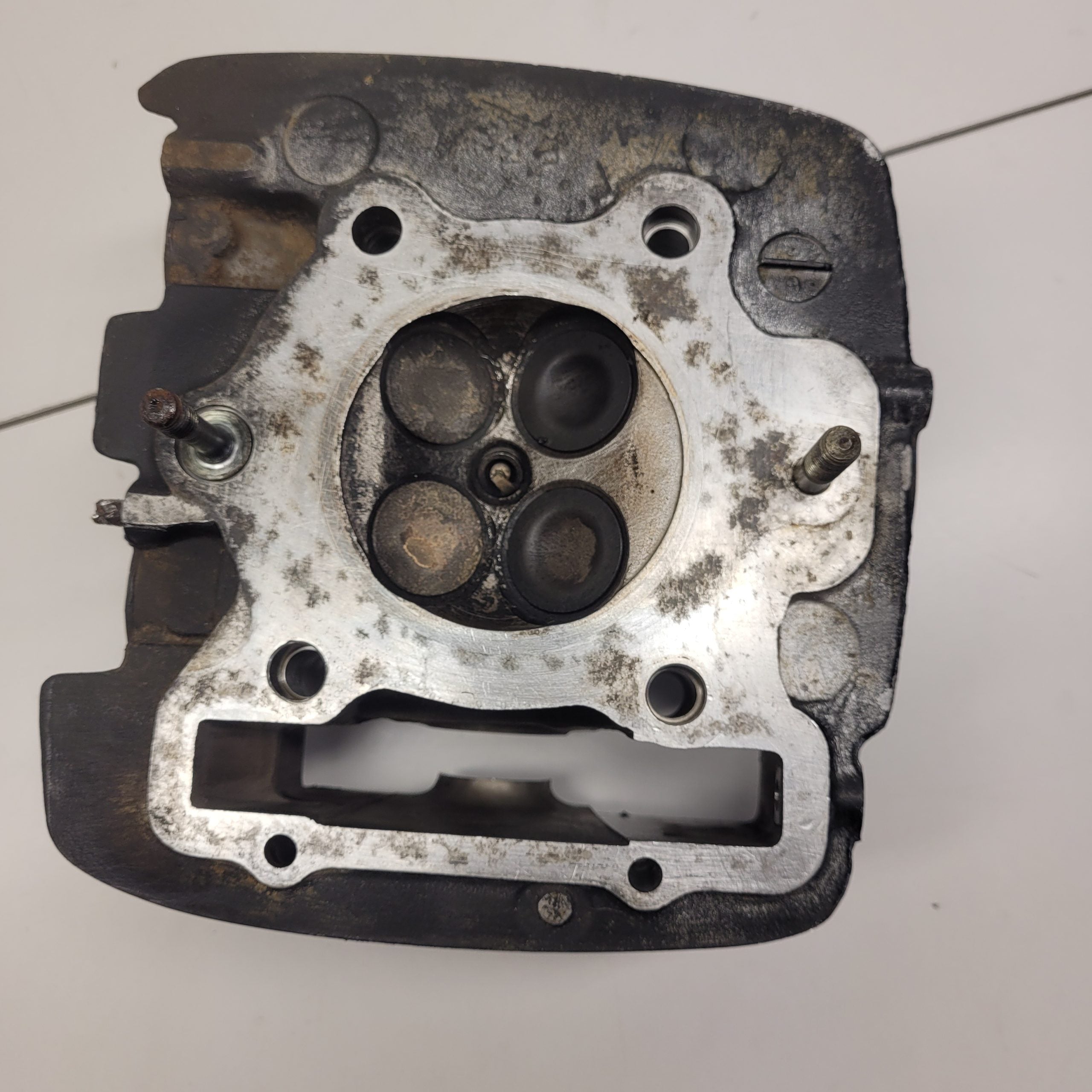 culasse honda 250 xlr-4