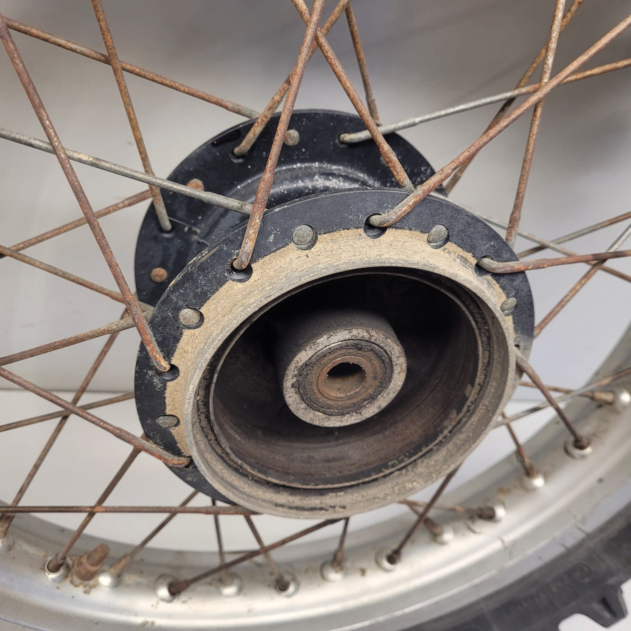 roue arriere honda 250 xlr