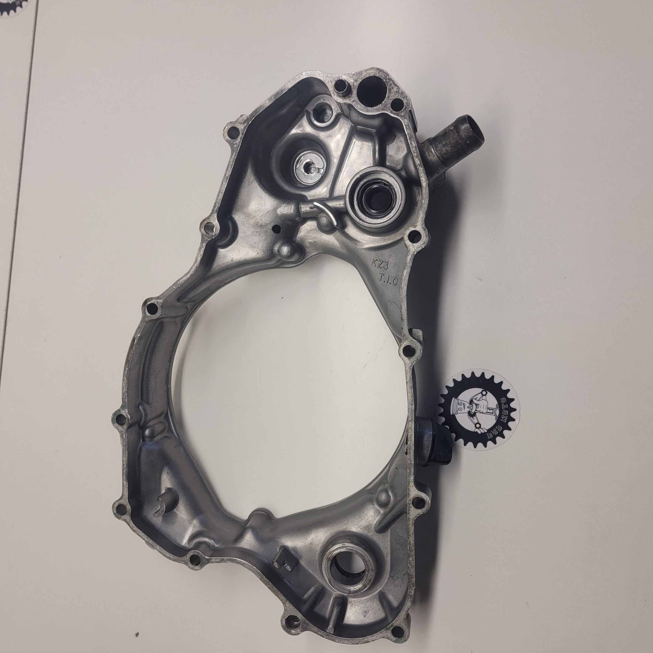 carter embrayage honda 250 cr 1994