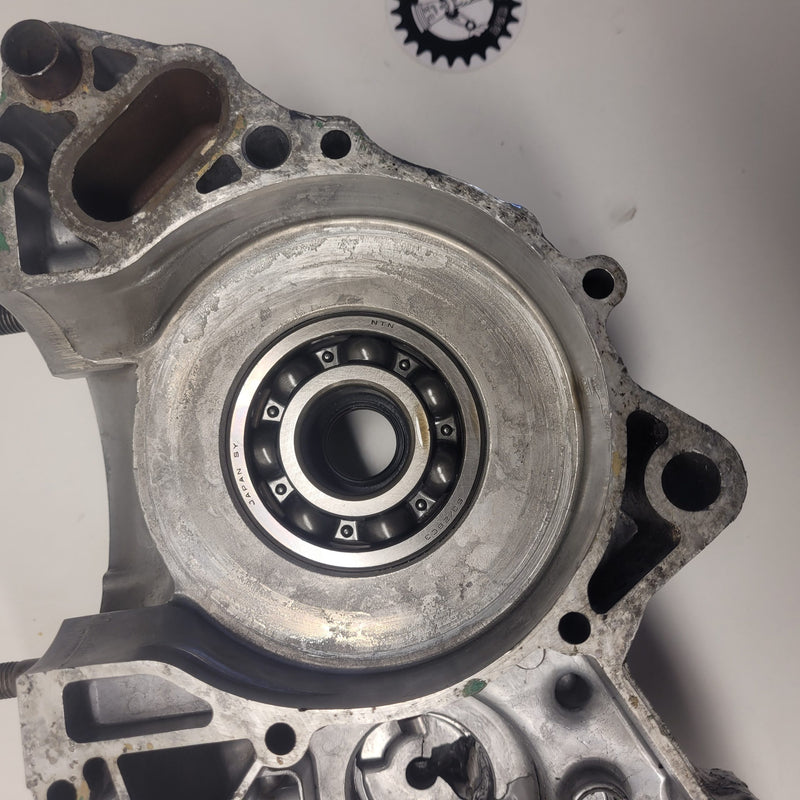 carter moteur en l'état honda 250 cr 1994-6