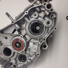 carter moteur en l'état honda 250 cr 1994-2