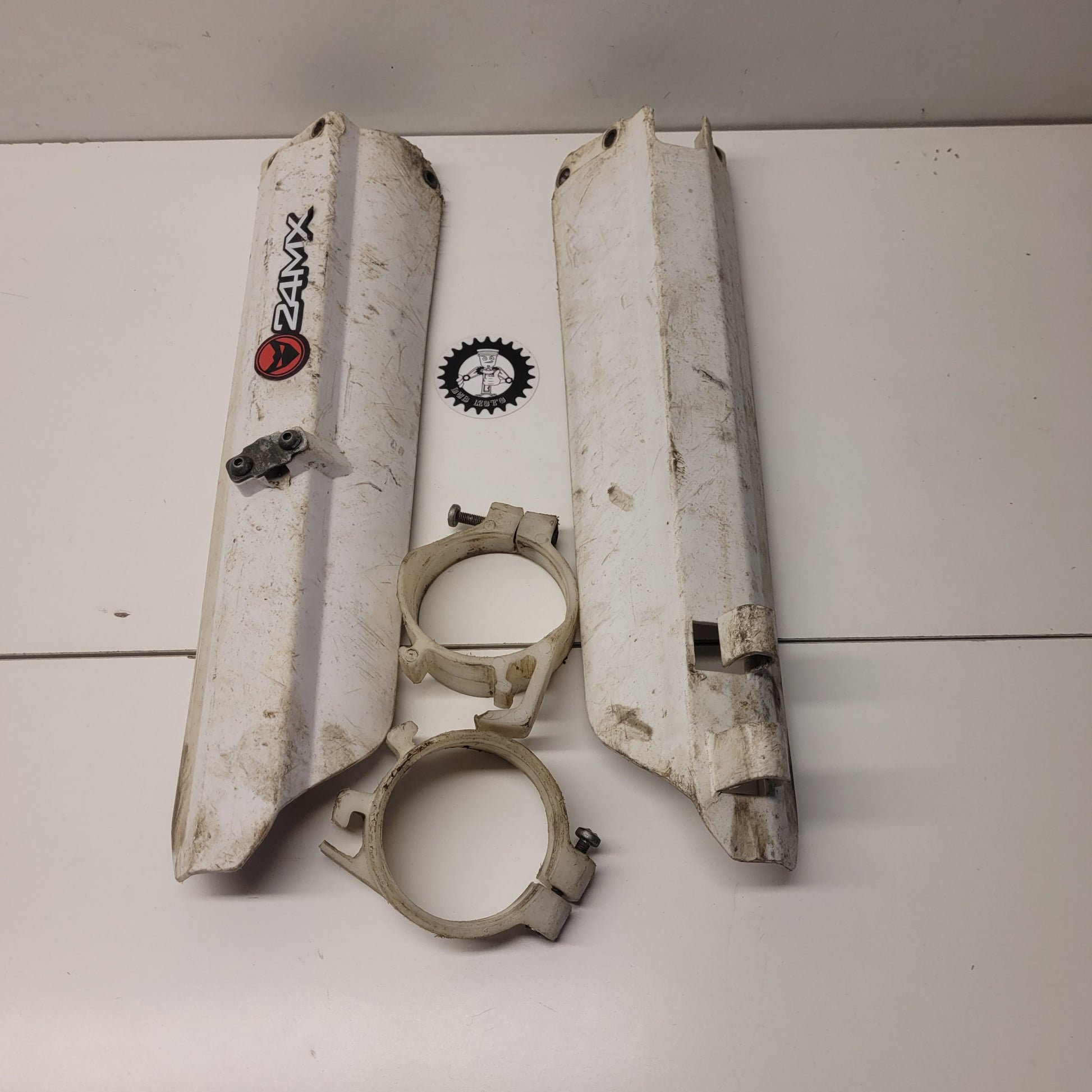 plastique fourche yamaha 125 yz 1994-1