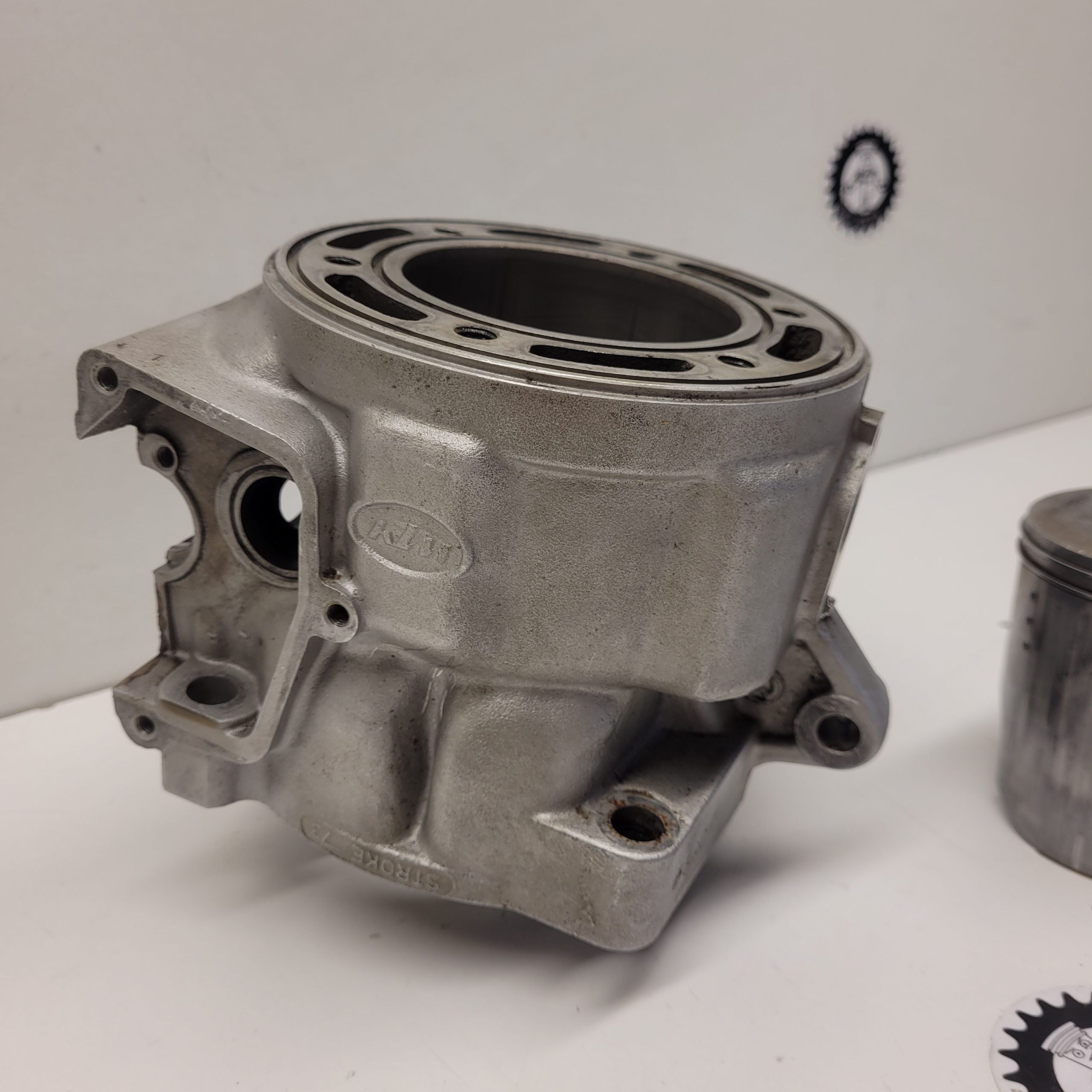 cylindre piston en l'état ktm 300 546.30.305.300-3
