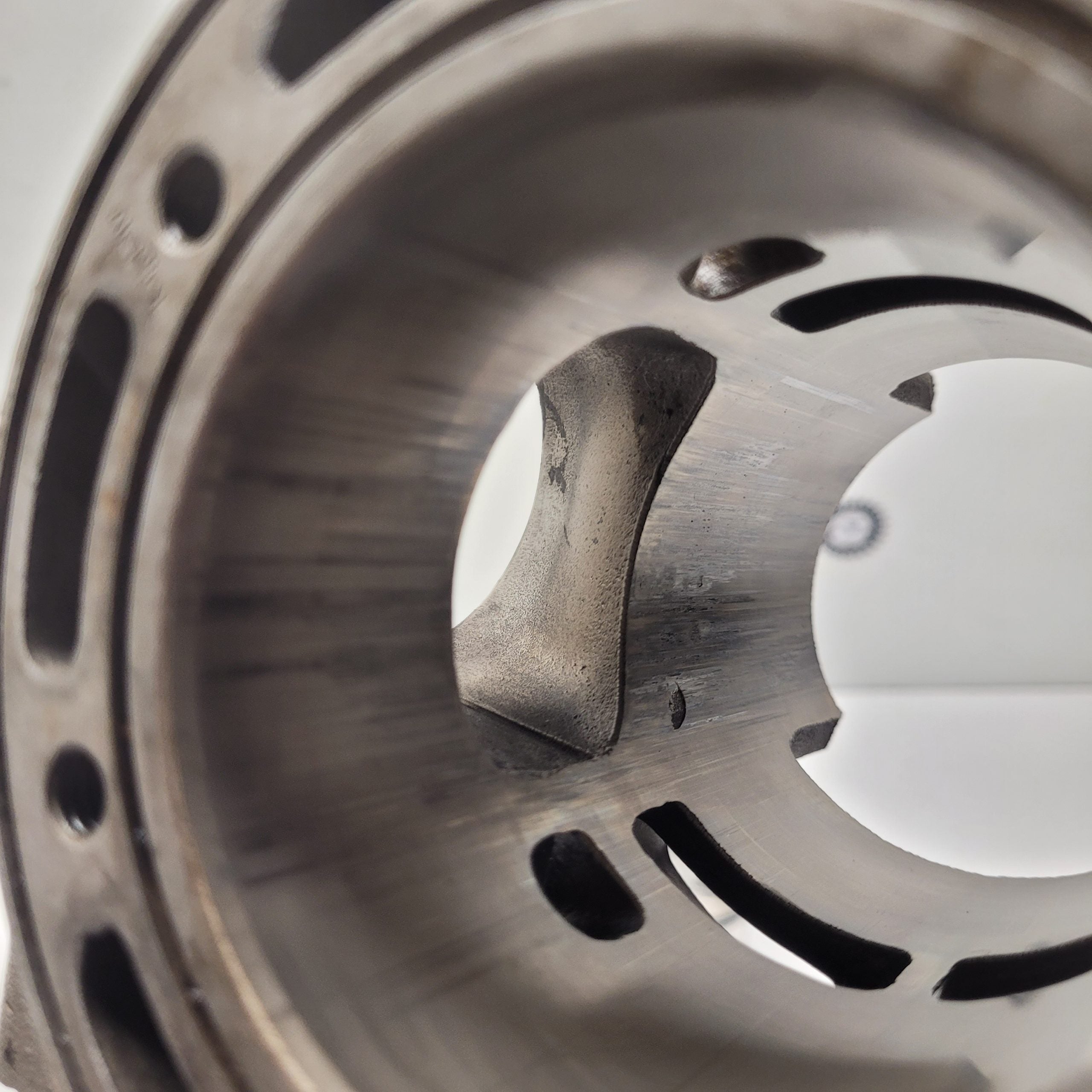cylindre piston en l'état ktm 300 546.30.305.300-5