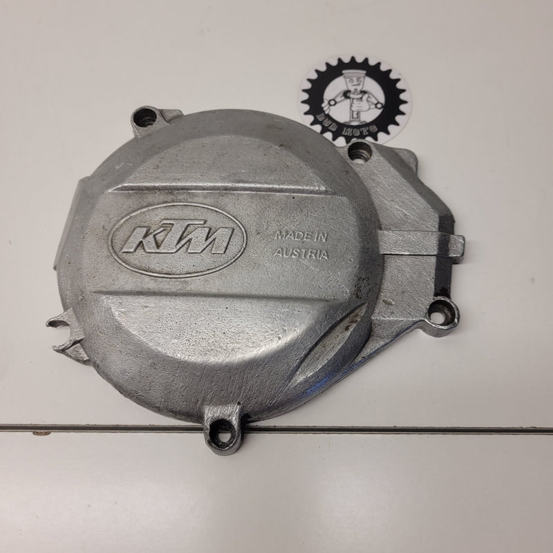 couvercle allumage en l'état ktm 300 546.30.002.000-1