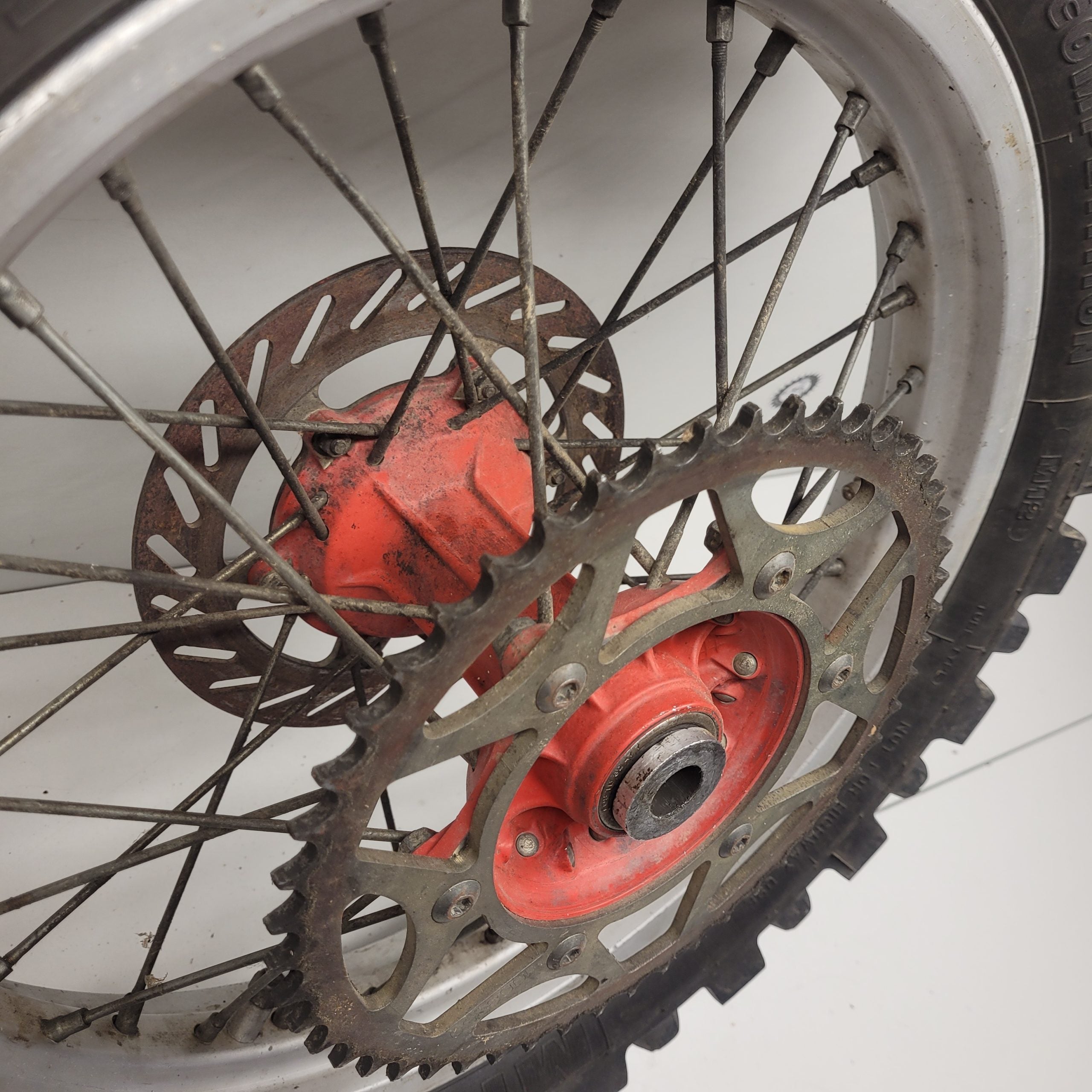 roue arrière en l'état ktm 250 1992-4