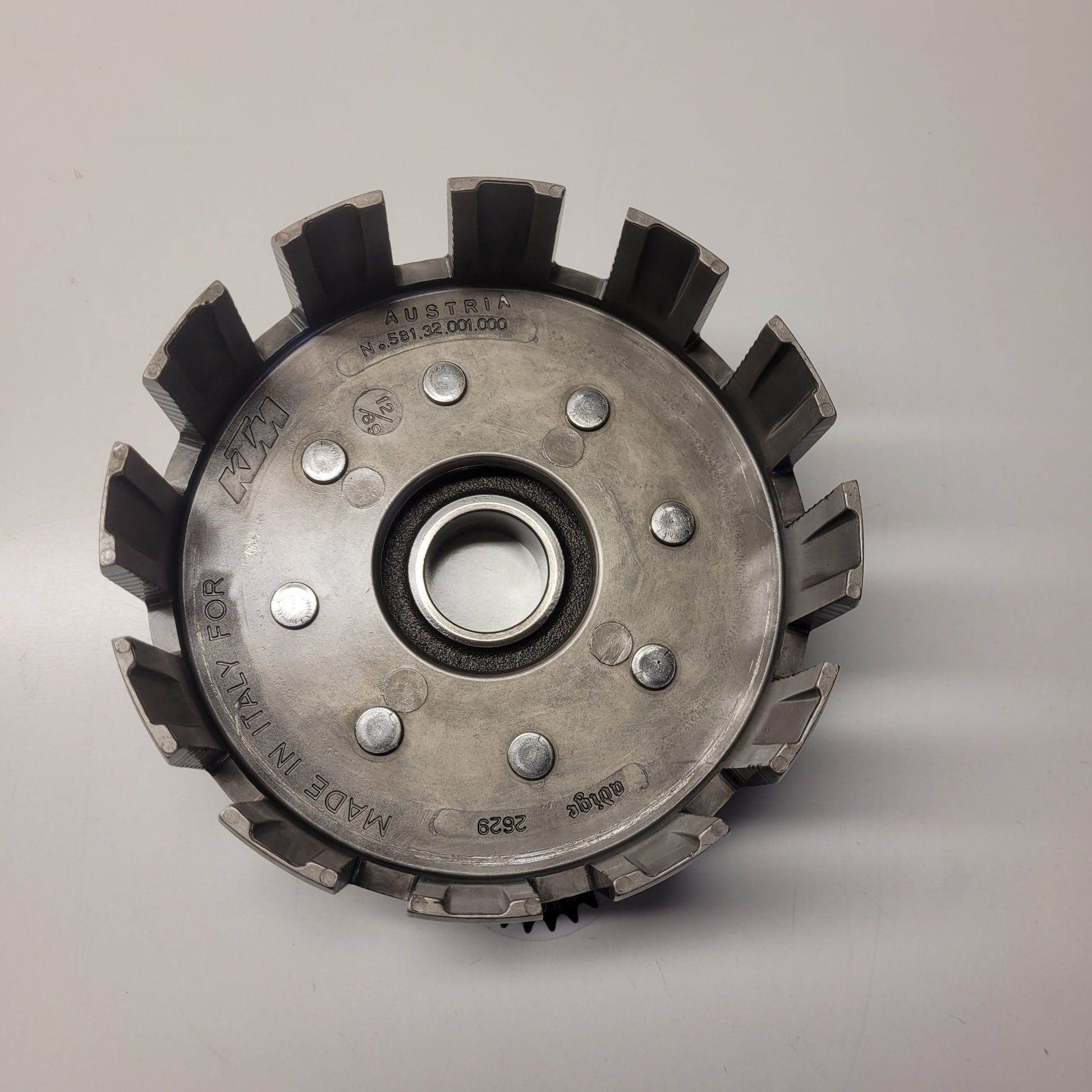 cloche embrayage ktm 250 1992-1