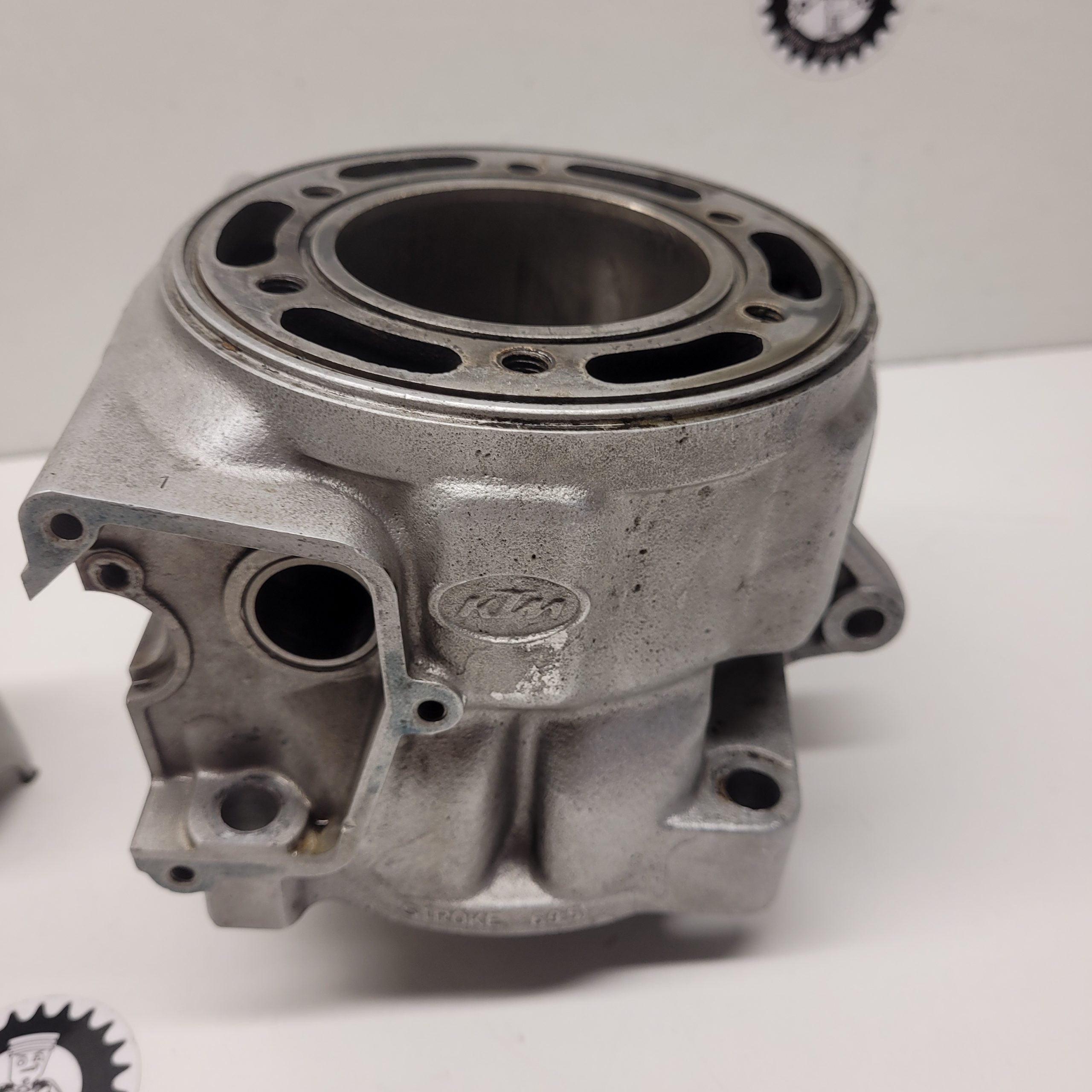 cylindre piston en l'etat ktm 250 1992 546.30.005.000-4