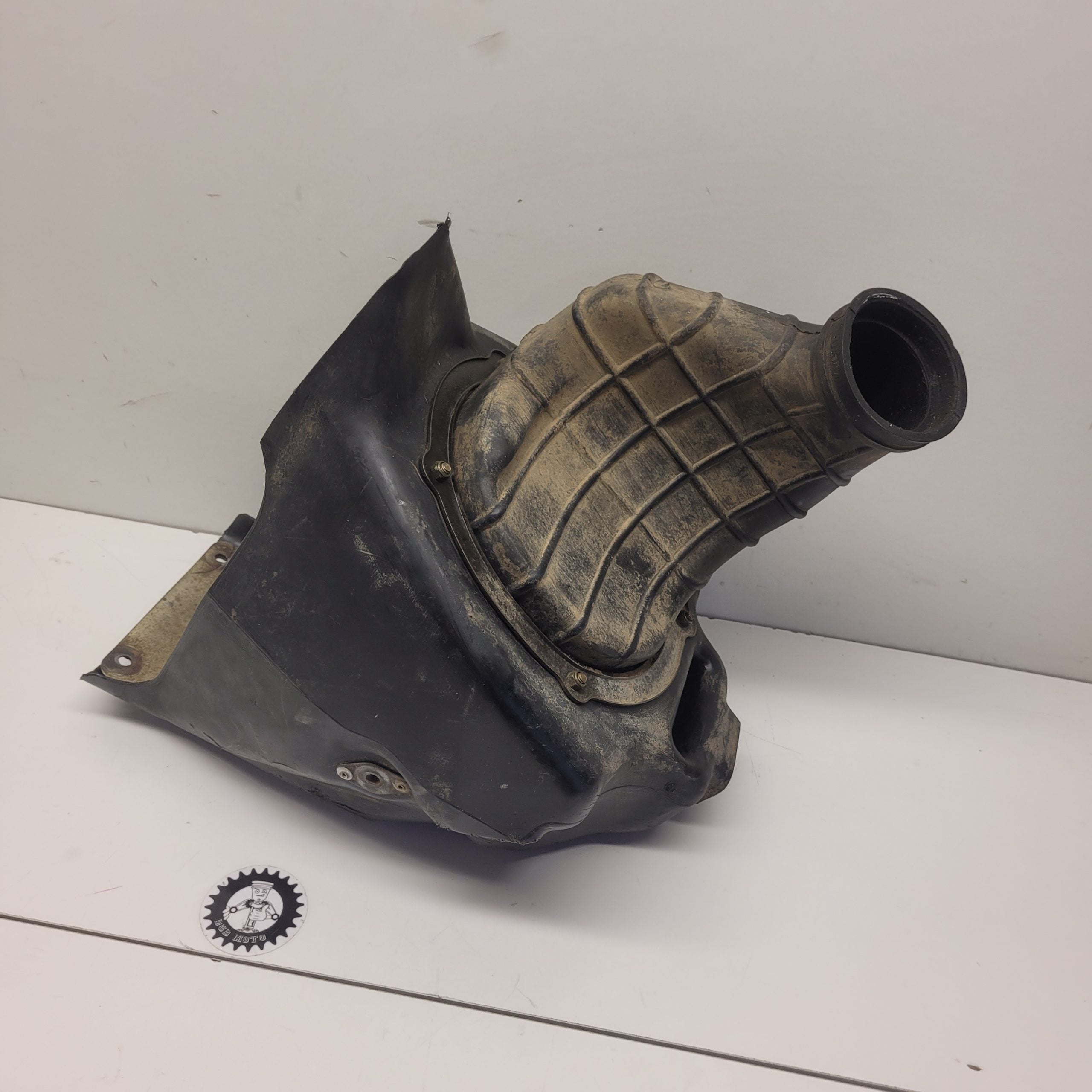 boite a air en l'etat yamaha 250 wr-4