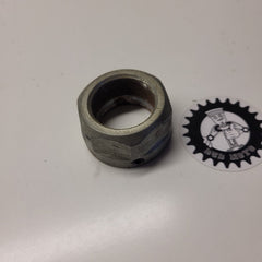ecrous axe de roue arriere yamaha 350 raptor-1