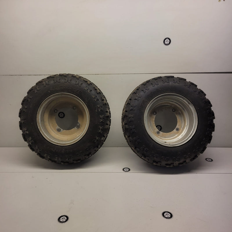 roues avant en l'etat yamaha 200 blaster-1