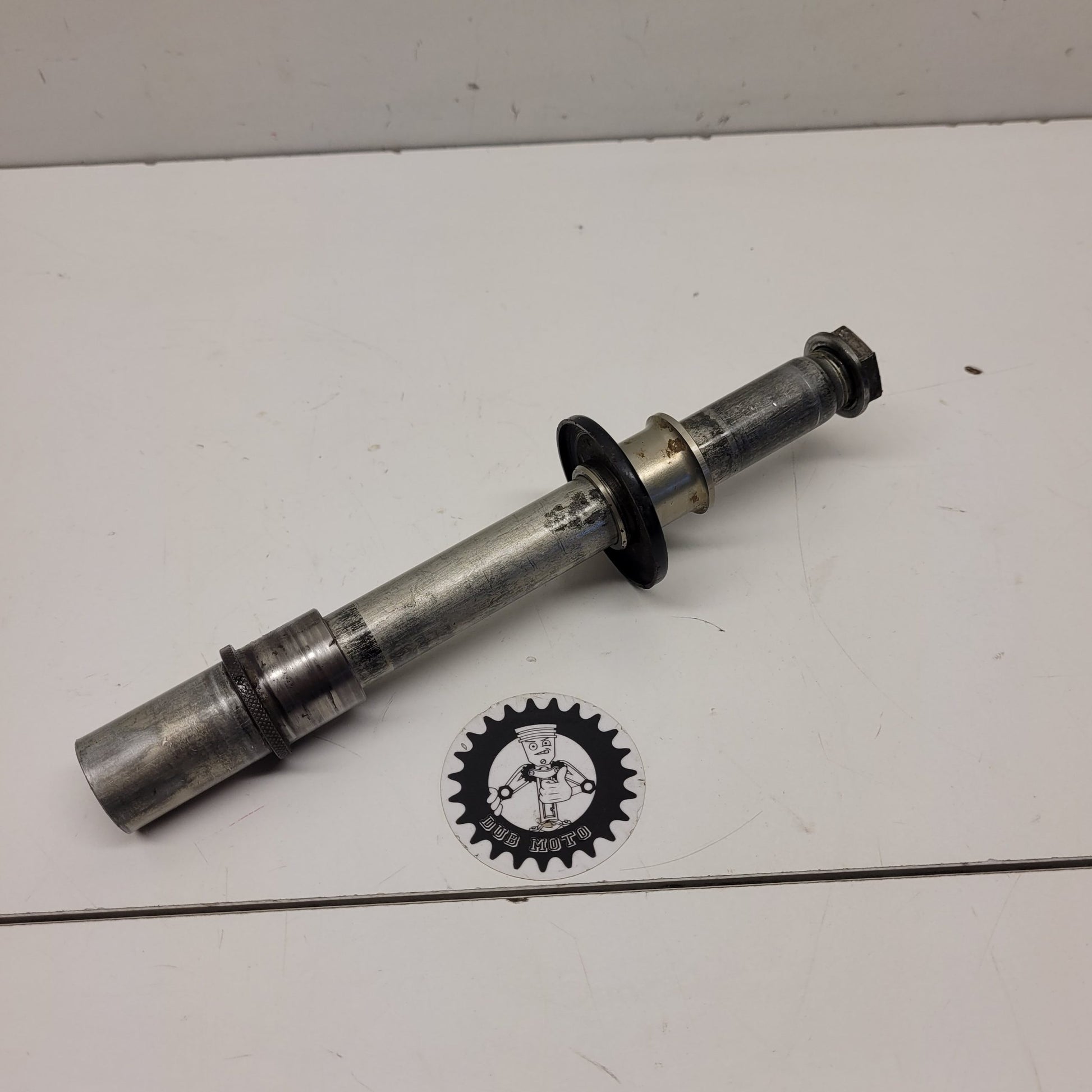 axe roue avant kawasaki 450 klxr-1