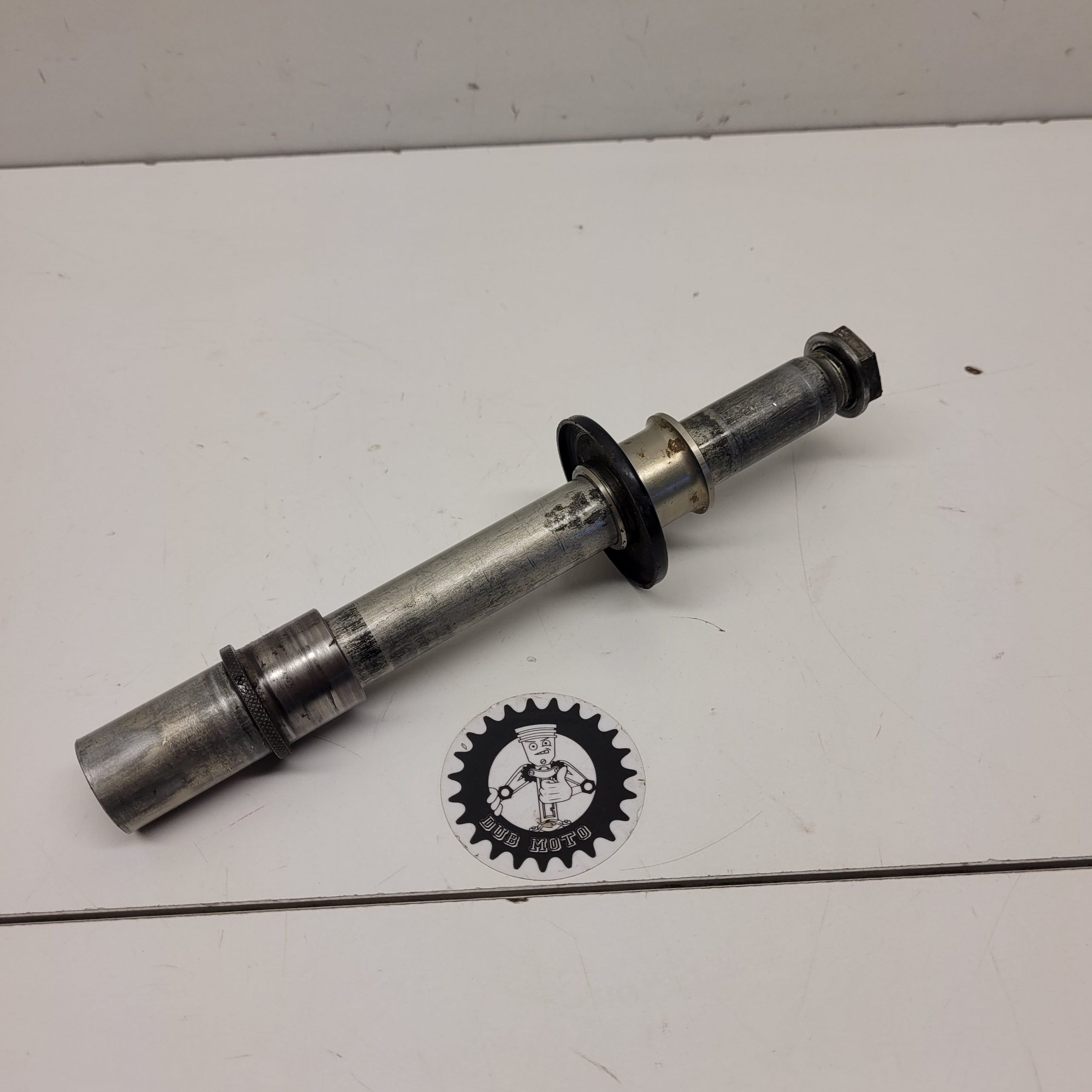 axe roue avant kawasaki 450 klxr