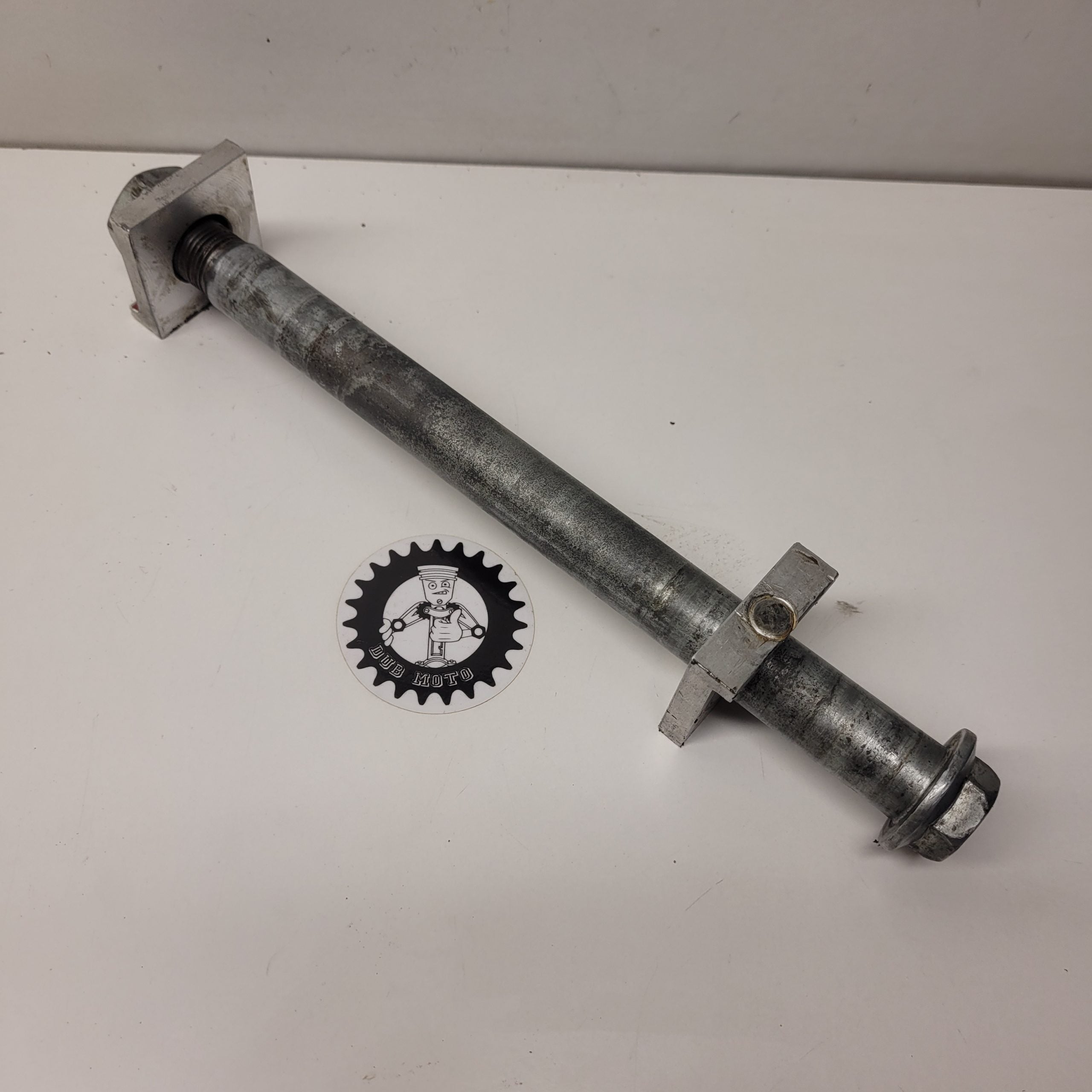 axe roue arrière suzuki 125 rm 1998