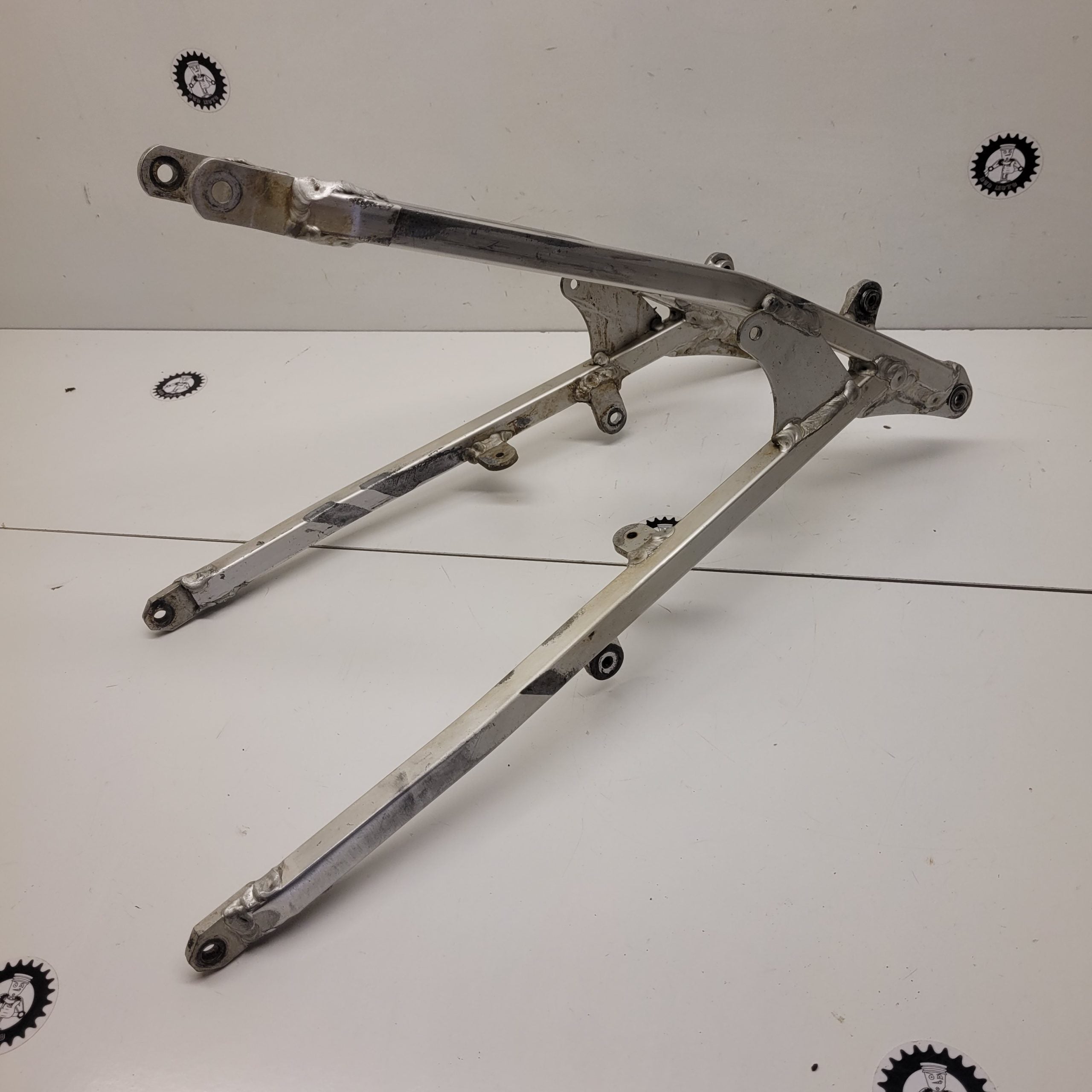 boucle arriere suzuki 125 rm 1998