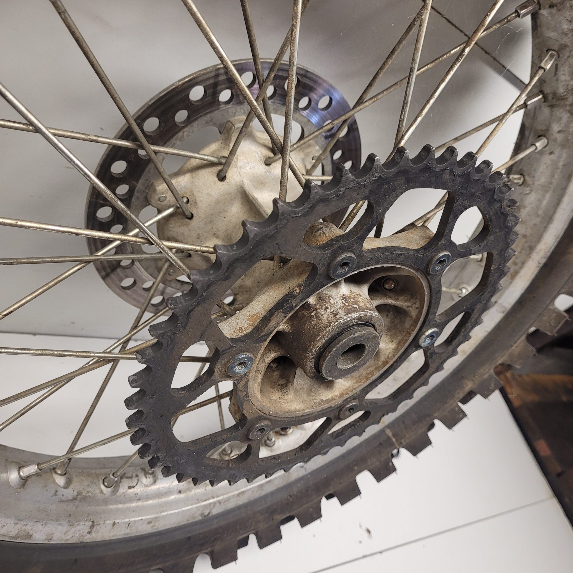 roue arrière suzuki 125 rm 1998-2