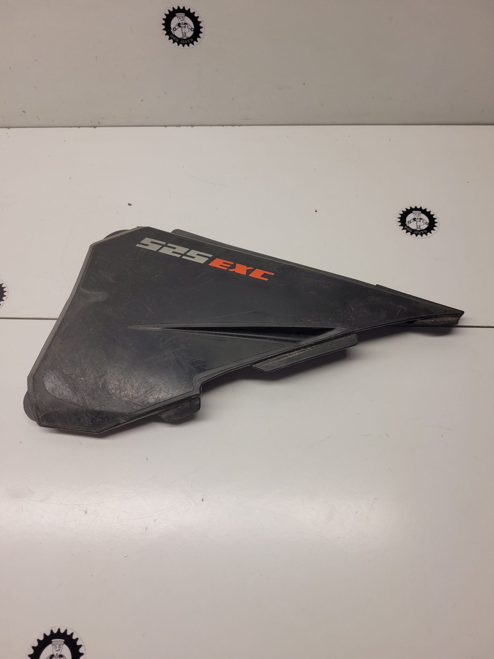 couvercle boite a air ktm 525 exc 2004