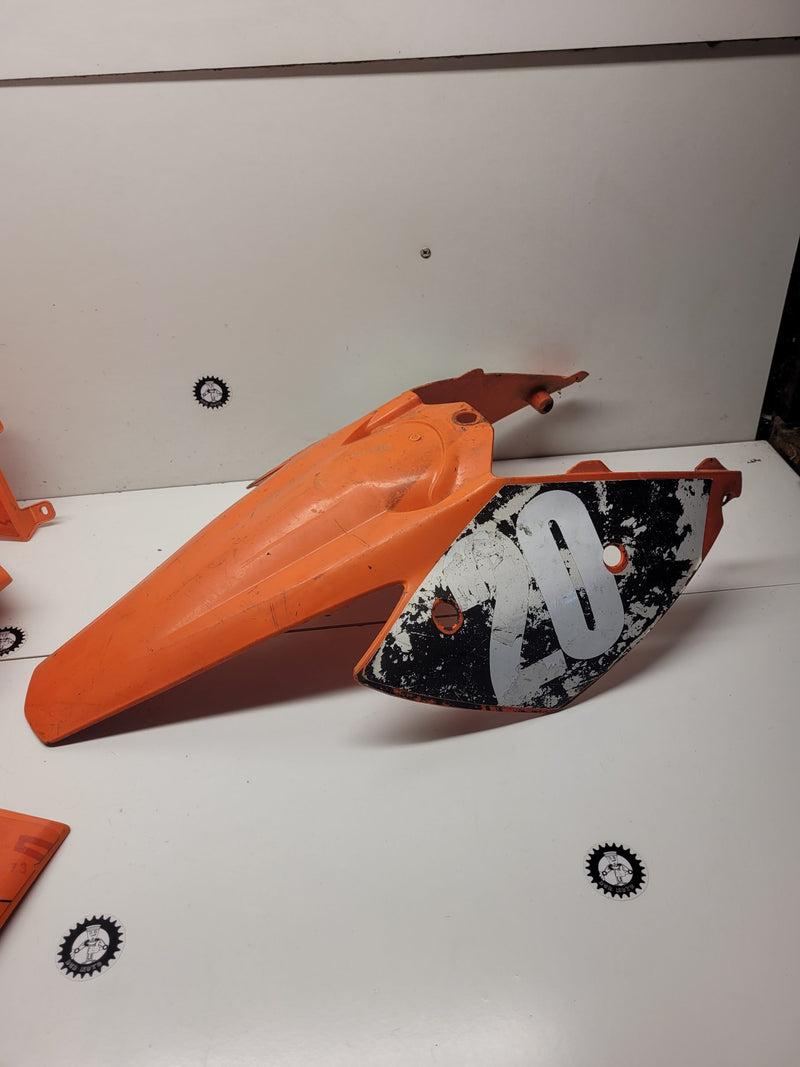 plastique ktm 525 exc 2004-2