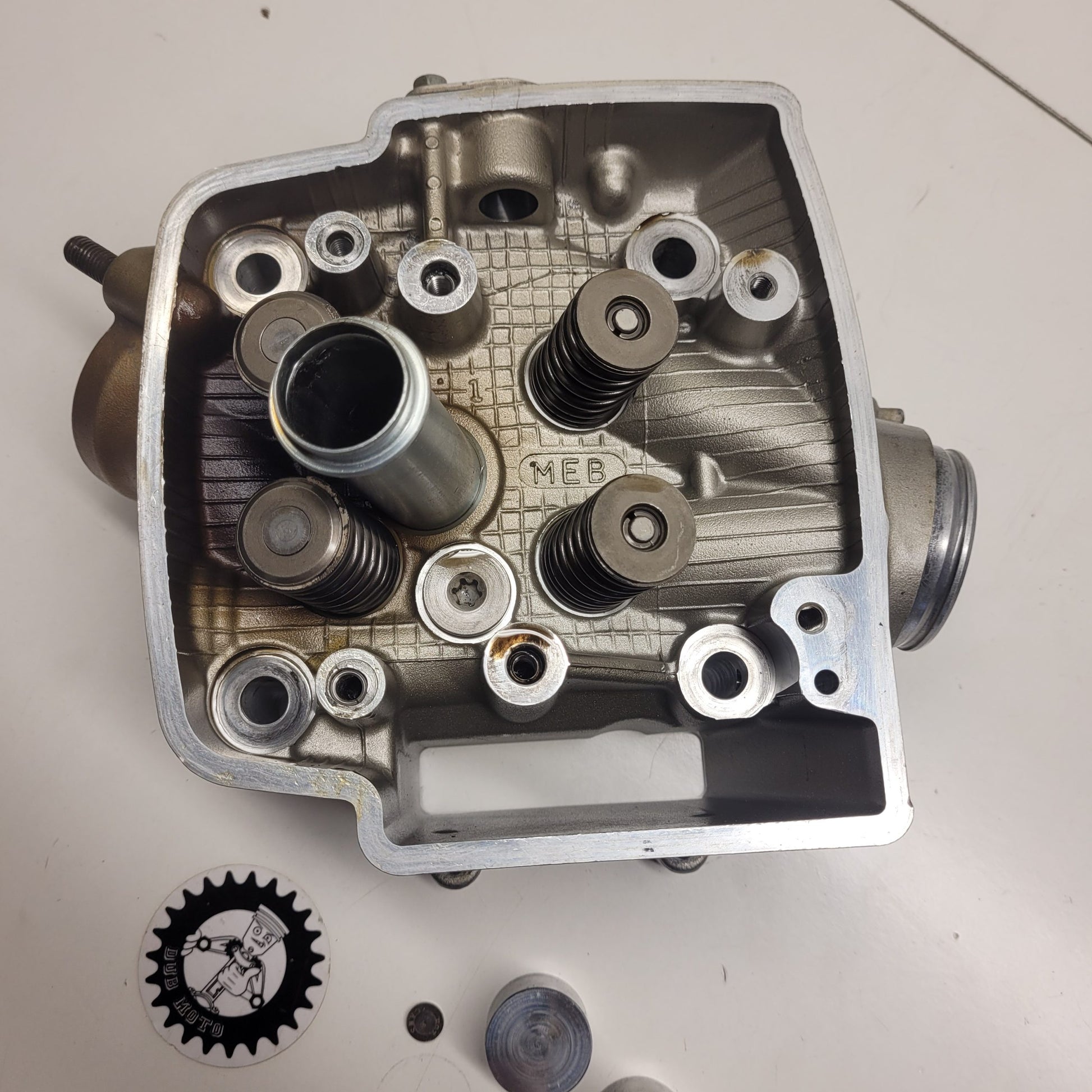 culasse manque 3 demis lune honda 450 crf 2002-2