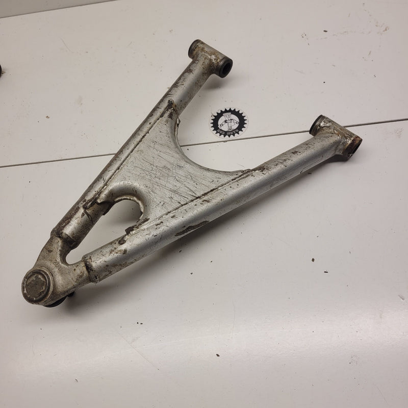 triangle inferieur yamaha 350 banshee-2